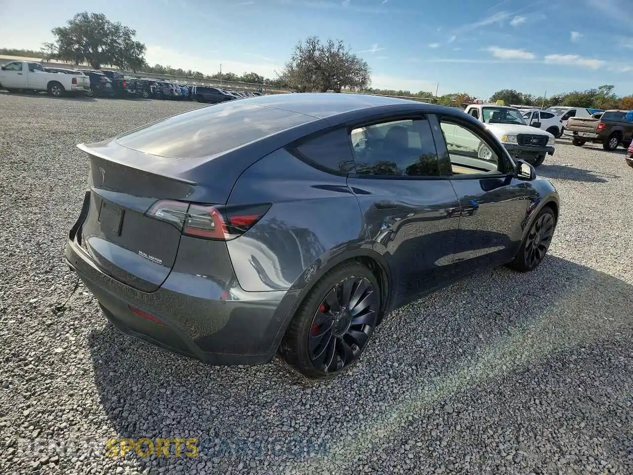 3 Photograph of a damaged car 7SAYGDEF2NF378187 TESLA MODEL Y 2022