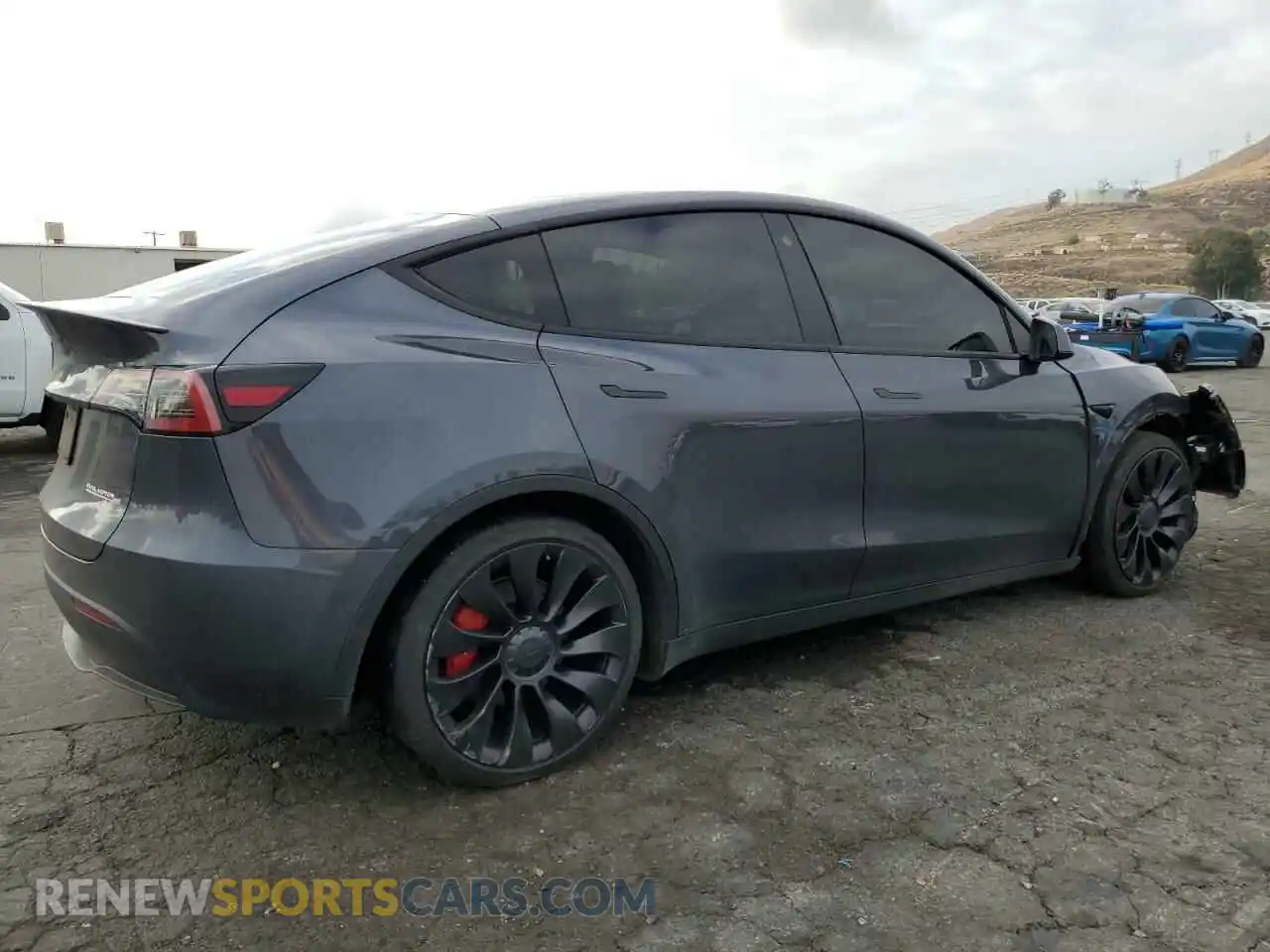 3 Photograph of a damaged car 7SAYGDEF2NF408756 TESLA MODEL Y 2022