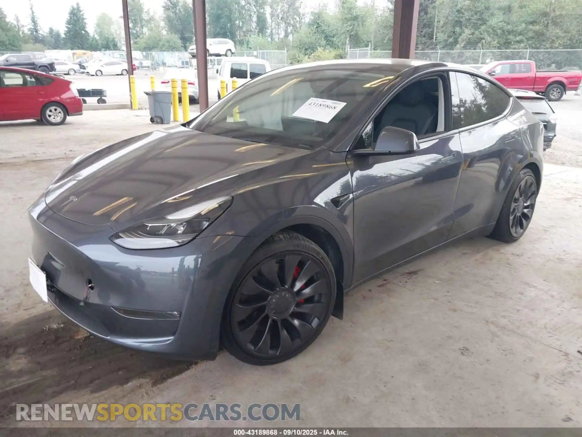 2 Photograph of a damaged car 7SAYGDEF2NF485367 TESLA MODEL Y 2022