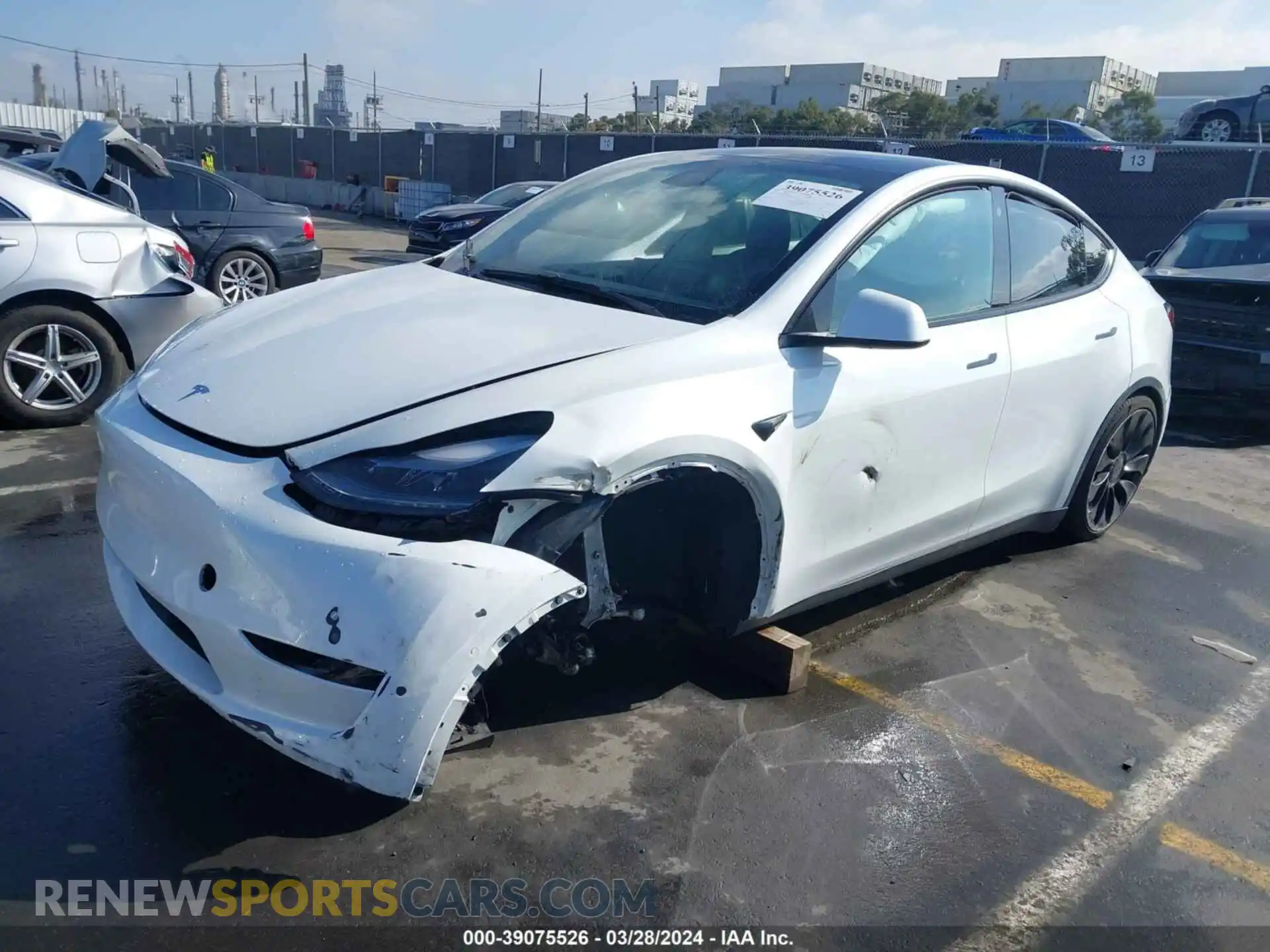 2 Photograph of a damaged car 7SAYGDEF2NF489550 TESLA MODEL Y 2022