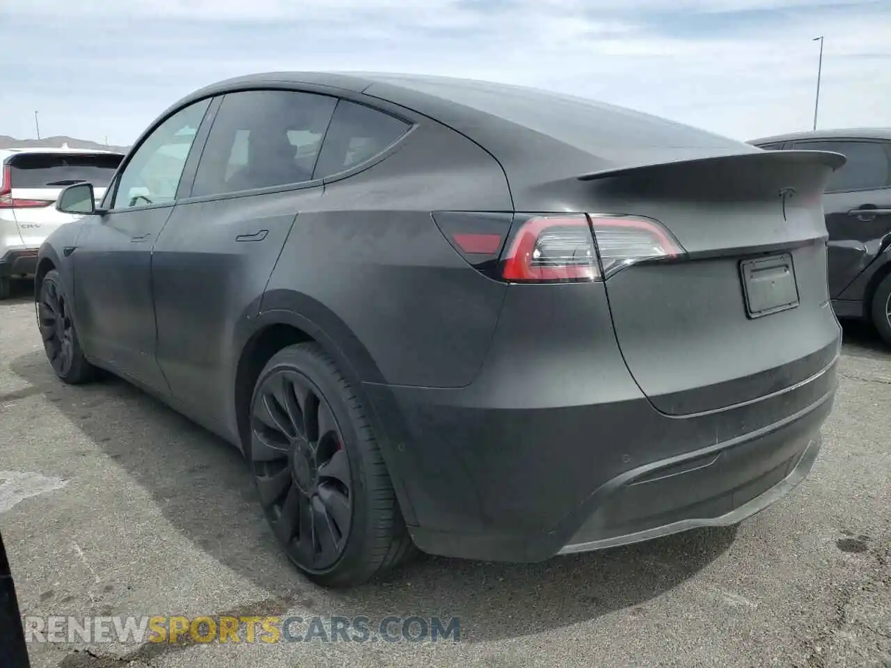 2 Photograph of a damaged car 7SAYGDEF2NF541923 TESLA MODEL Y 2022