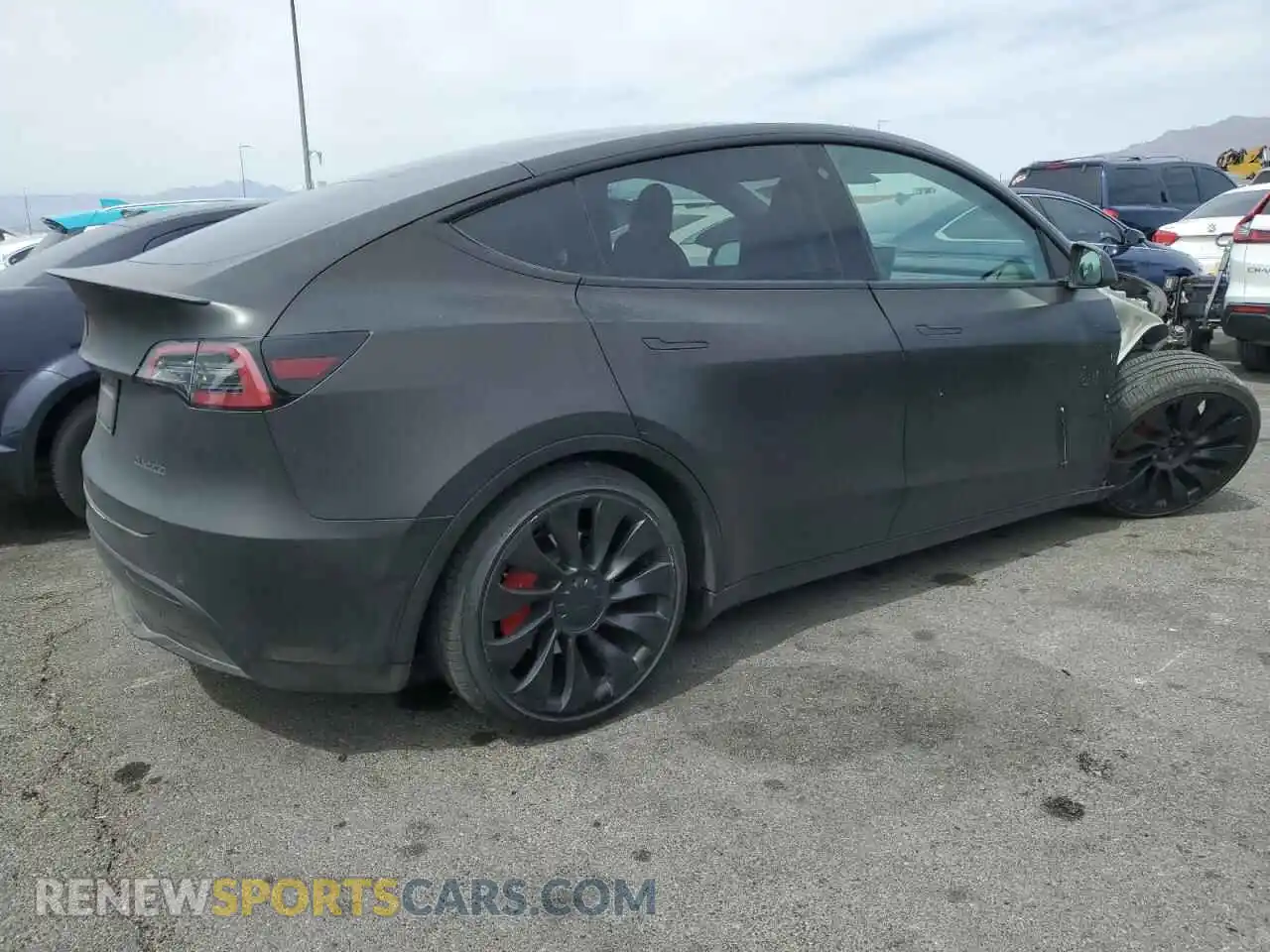3 Photograph of a damaged car 7SAYGDEF2NF541923 TESLA MODEL Y 2022