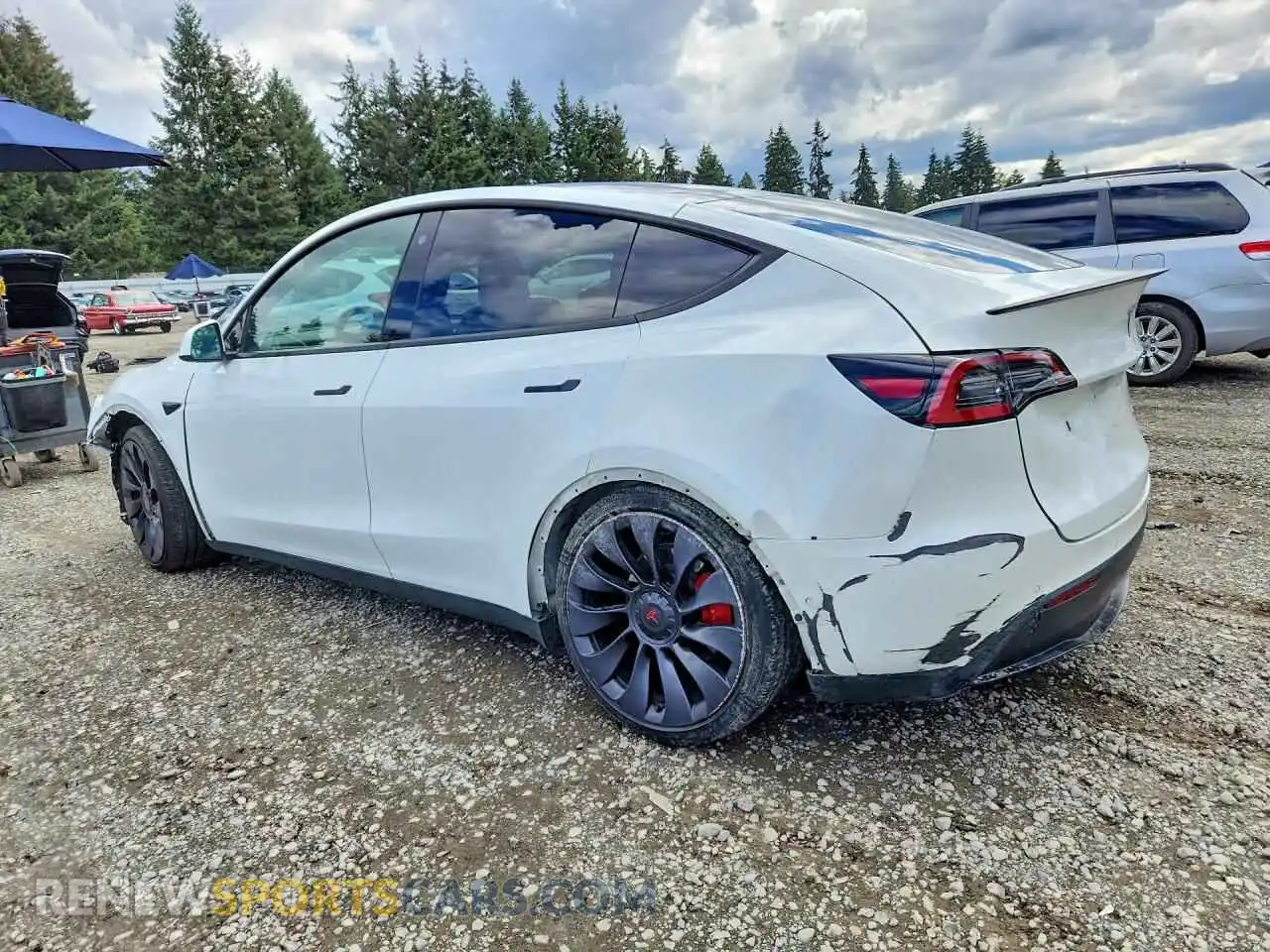 2 Photograph of a damaged car 7SAYGDEF2NF552825 TESLA MODEL Y 2022