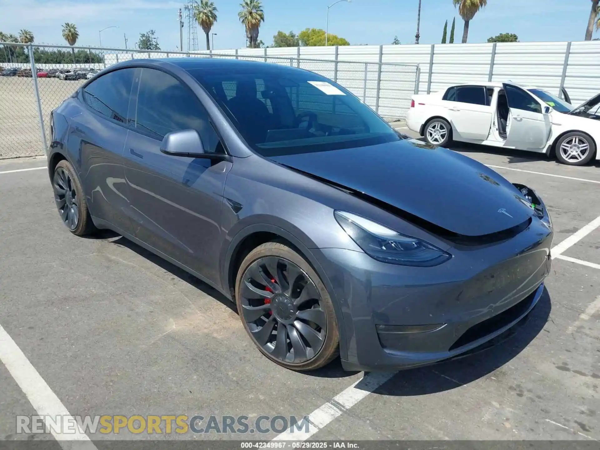 1 Photograph of a damaged car 7SAYGDEF3NF390557 TESLA MODEL Y 2022