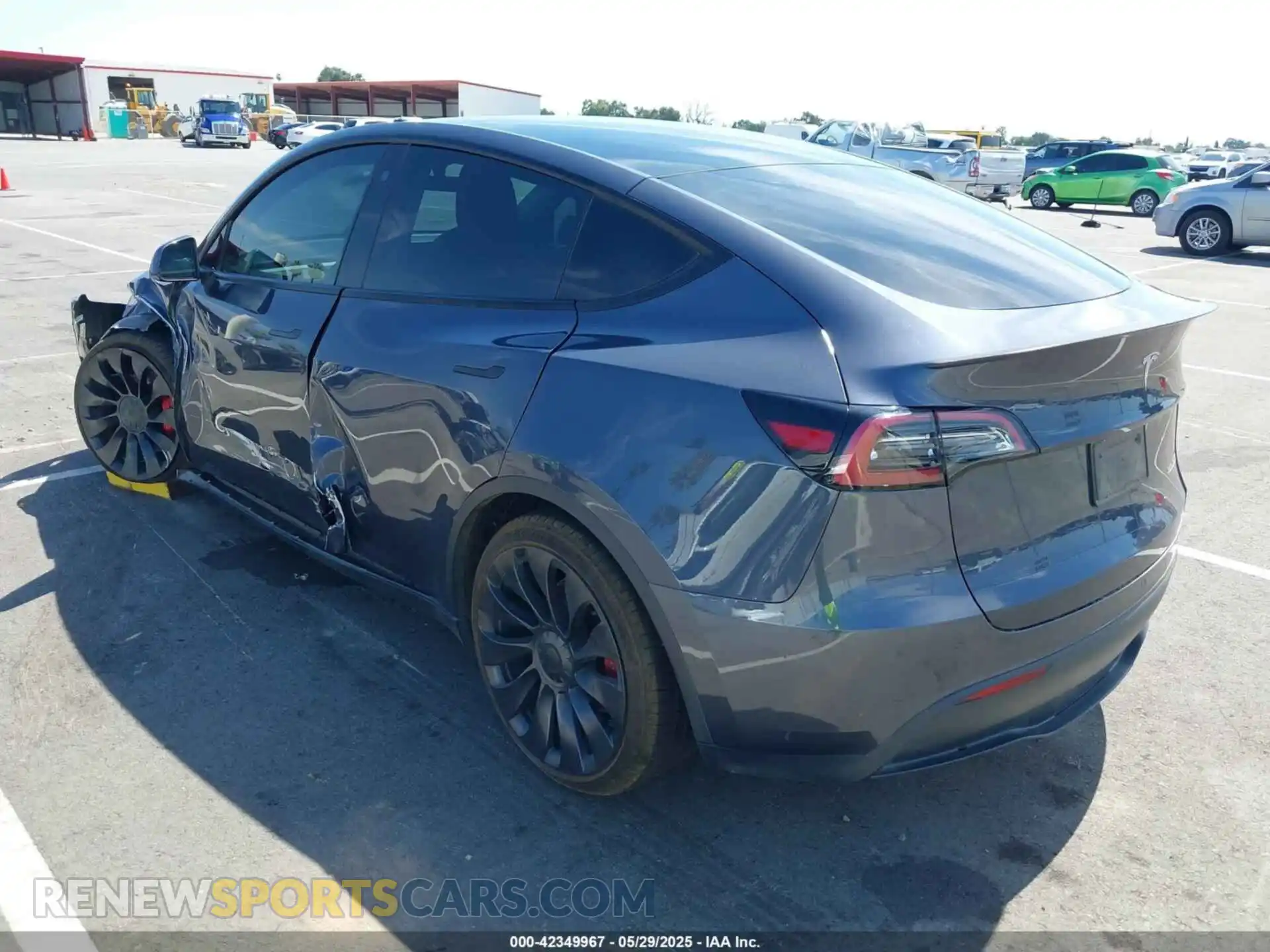 3 Photograph of a damaged car 7SAYGDEF3NF390557 TESLA MODEL Y 2022