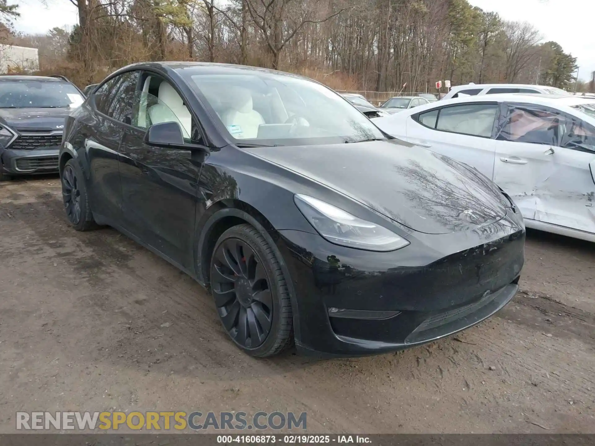 1 Photograph of a damaged car 7SAYGDEF3NF399971 TESLA MODEL Y 2022