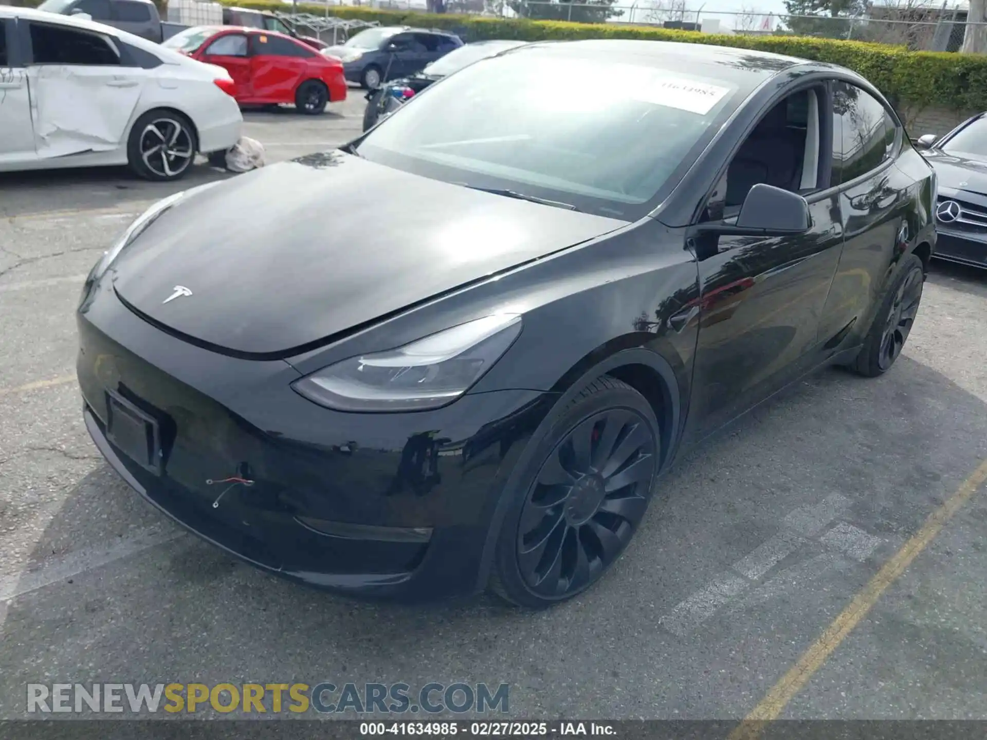 2 Photograph of a damaged car 7SAYGDEF3NF404621 TESLA MODEL Y 2022