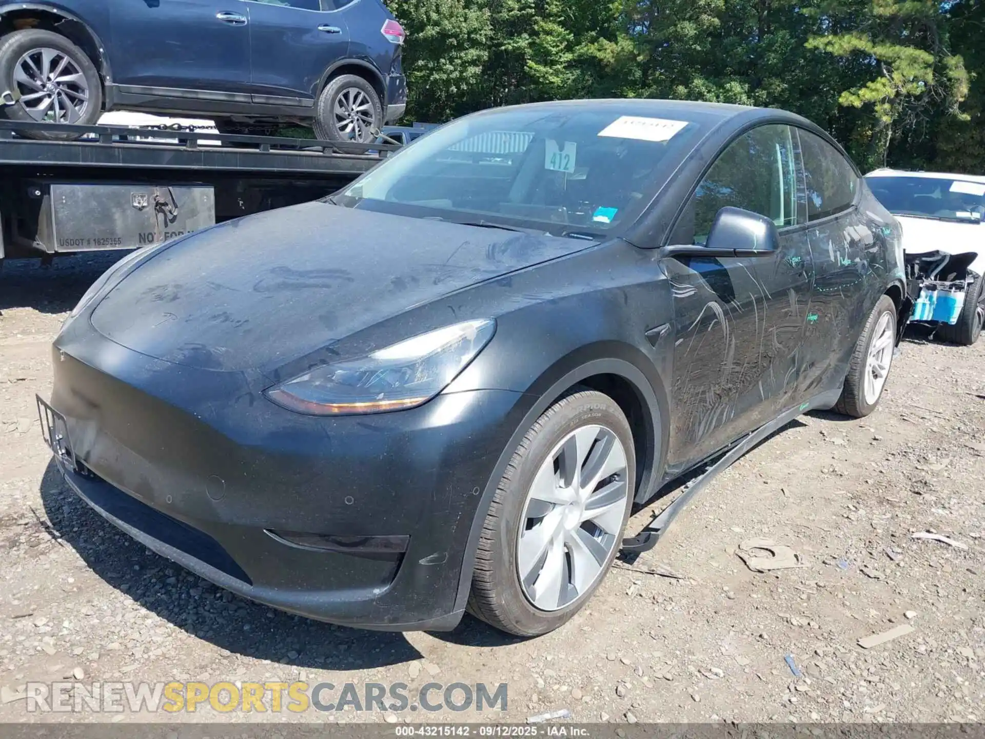 2 Photograph of a damaged car 7SAYGDEF3NF465502 TESLA MODEL Y 2022