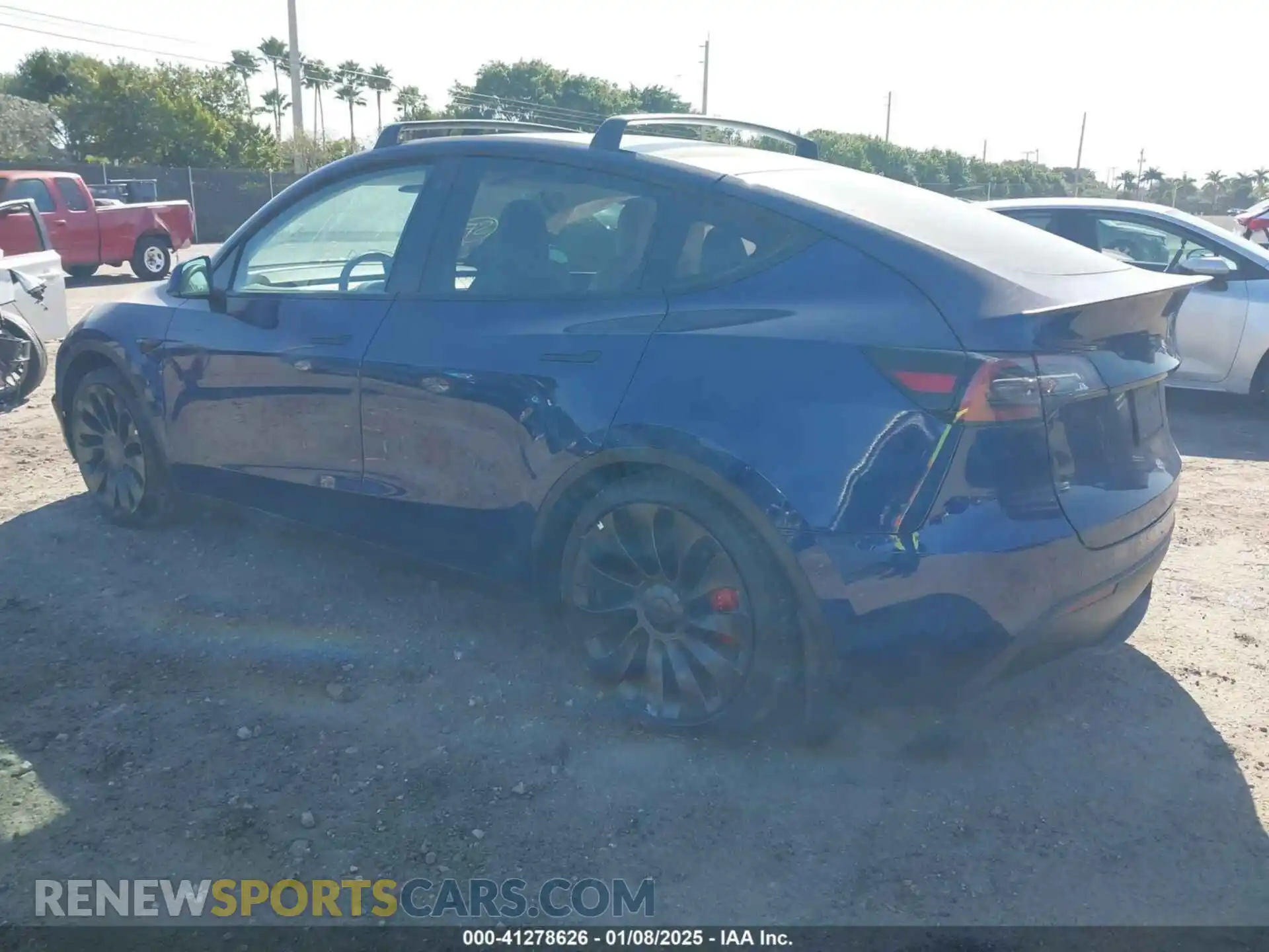 3 Photograph of a damaged car 7SAYGDEF3NF465967 TESLA MODEL Y 2022