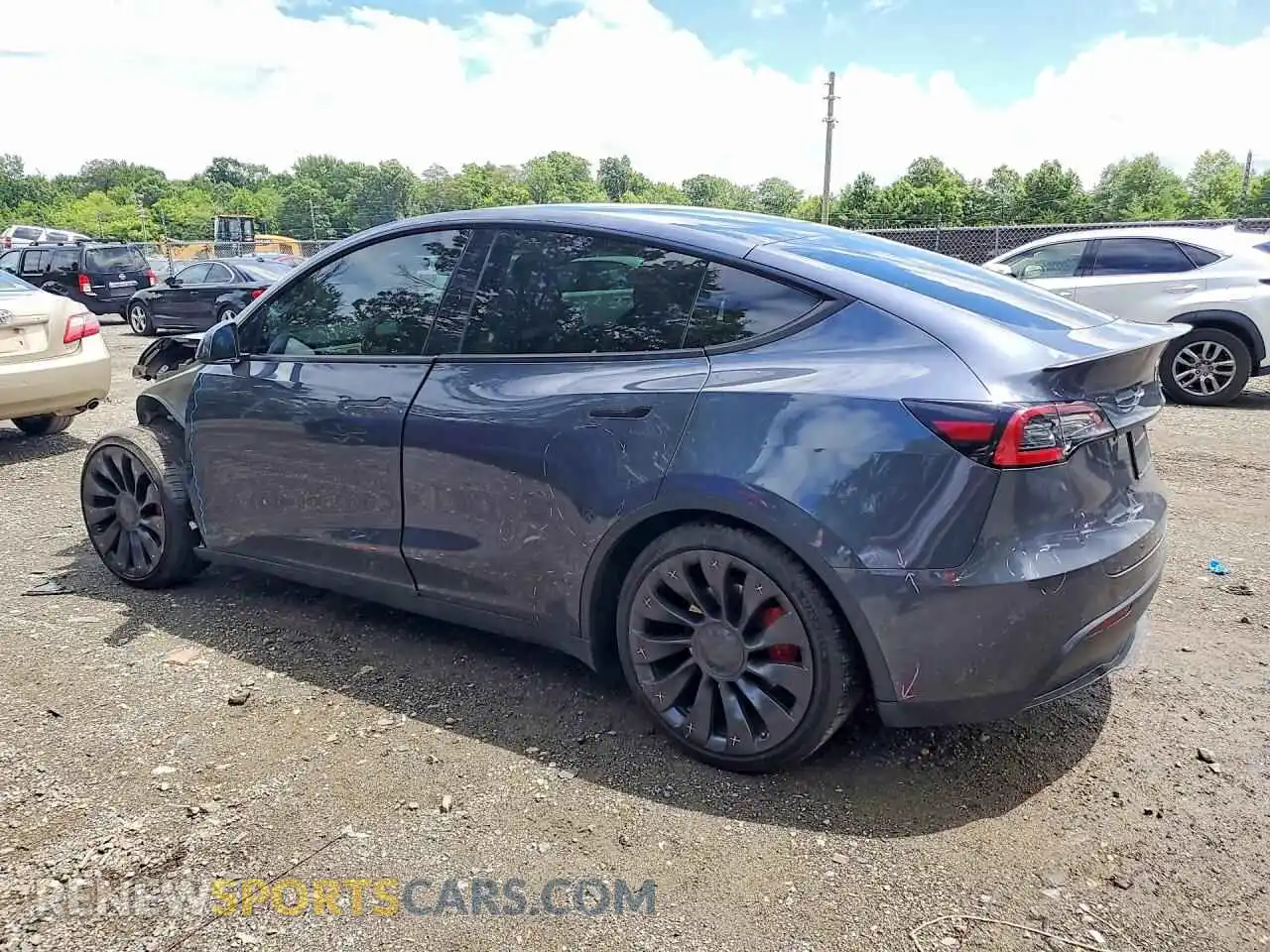 2 Photograph of a damaged car 7SAYGDEF3NF495308 TESLA MODEL Y 2022