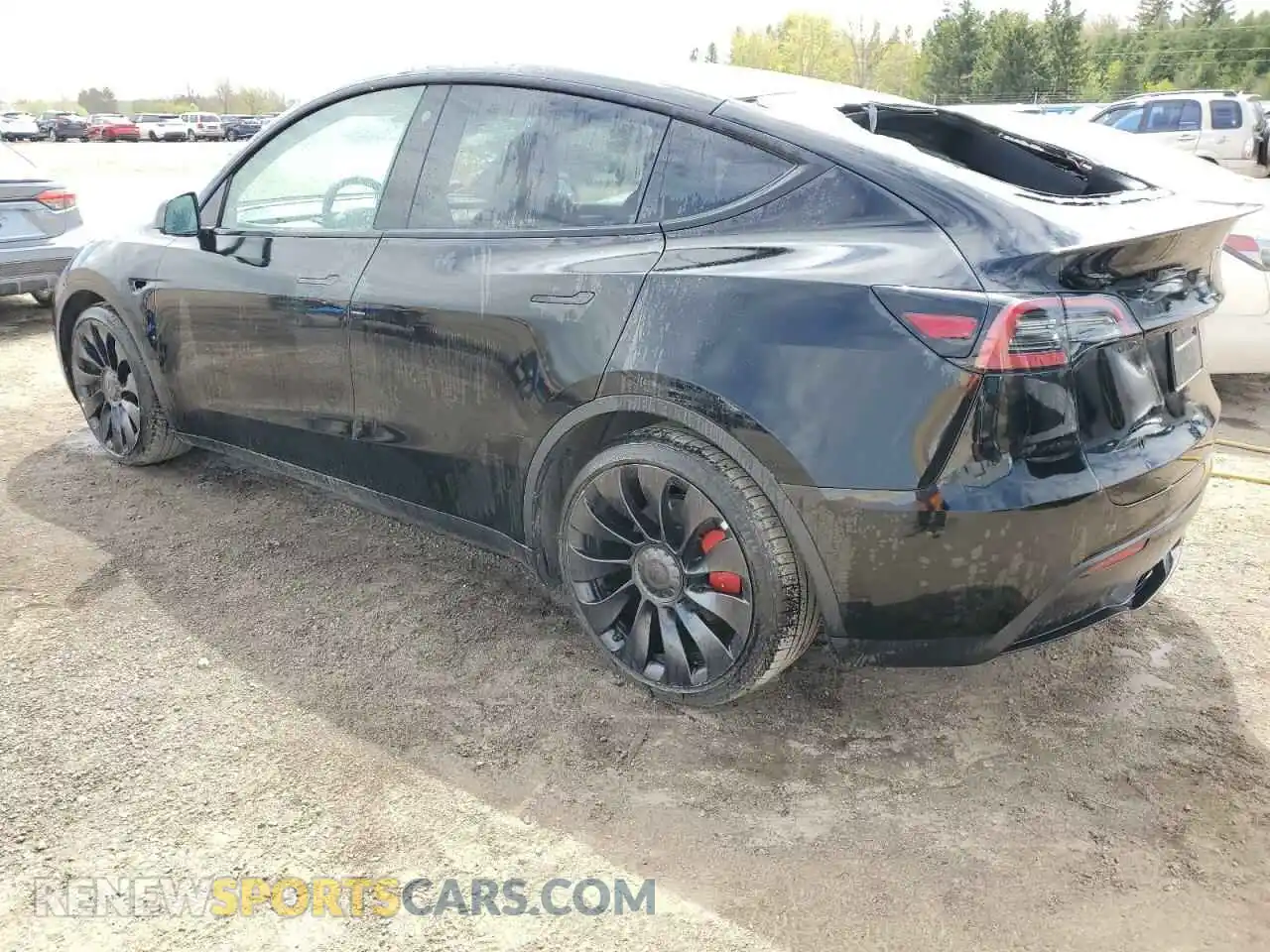 2 Photograph of a damaged car 7SAYGDEF3NF532177 TESLA MODEL Y 2022