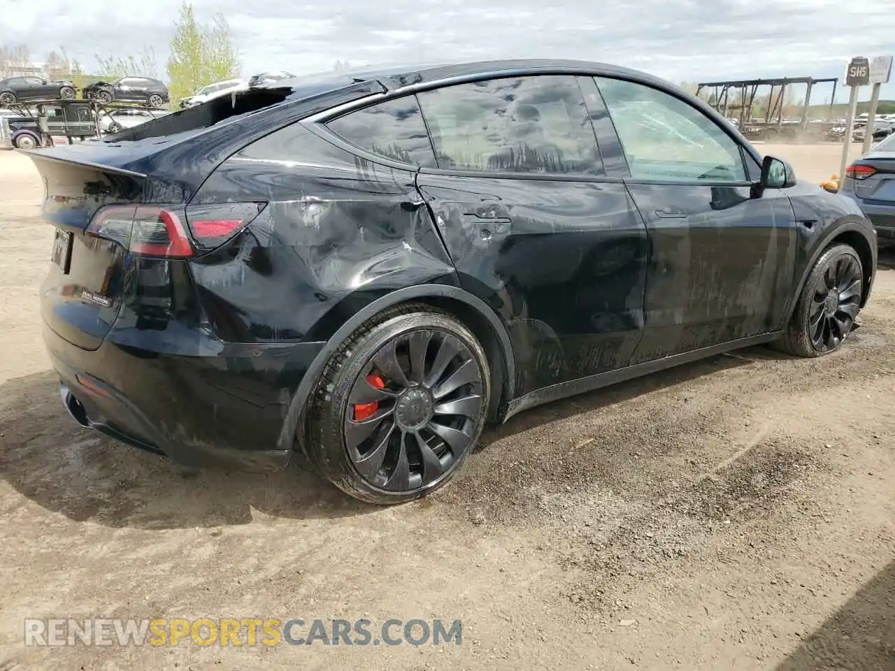 3 Photograph of a damaged car 7SAYGDEF3NF532177 TESLA MODEL Y 2022