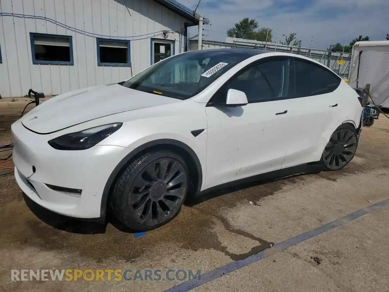 1 Photograph of a damaged car 7SAYGDEF3NF554700 TESLA MODEL Y 2022