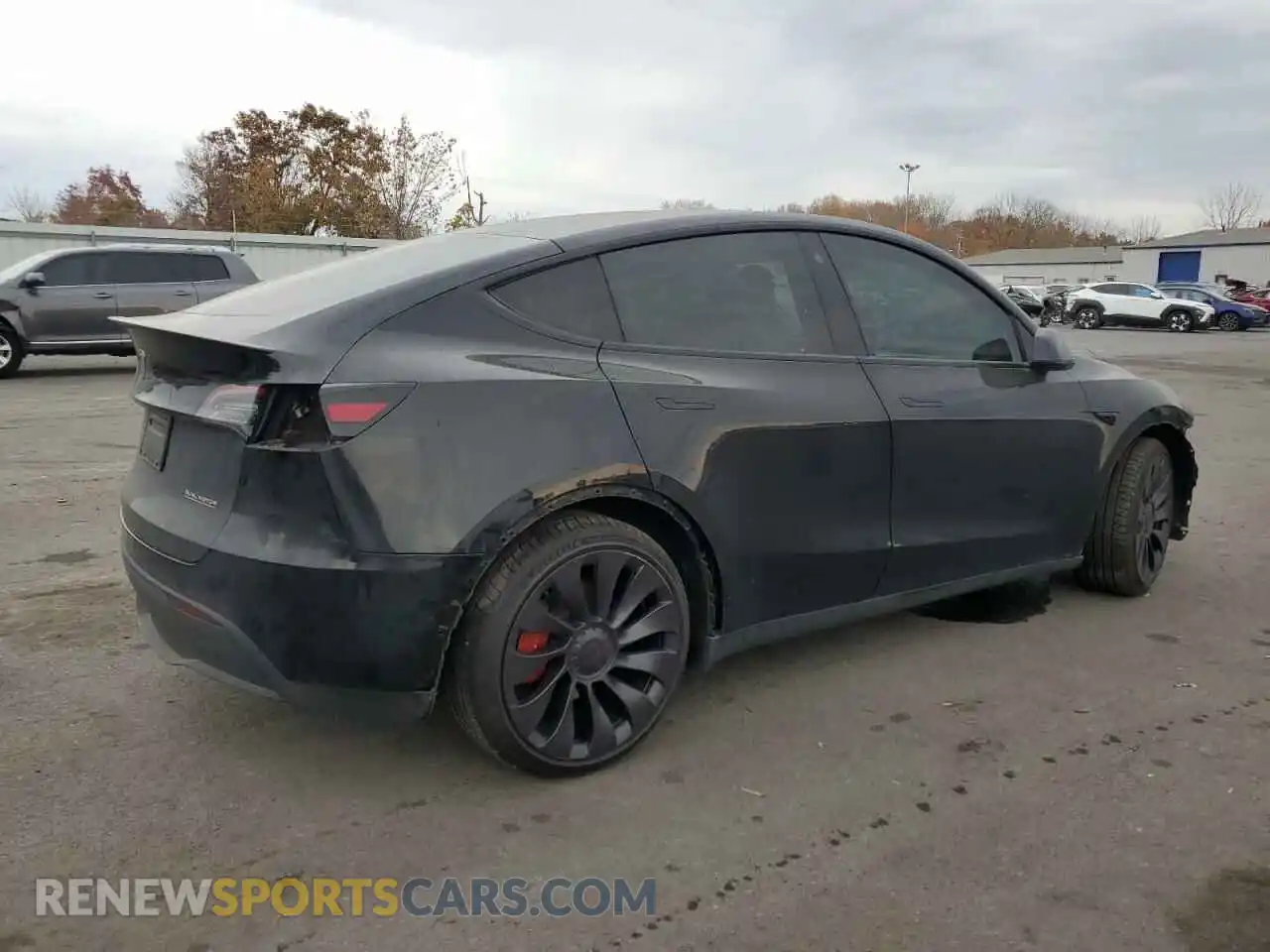 3 Photograph of a damaged car 7SAYGDEF3NF576003 TESLA MODEL Y 2022
