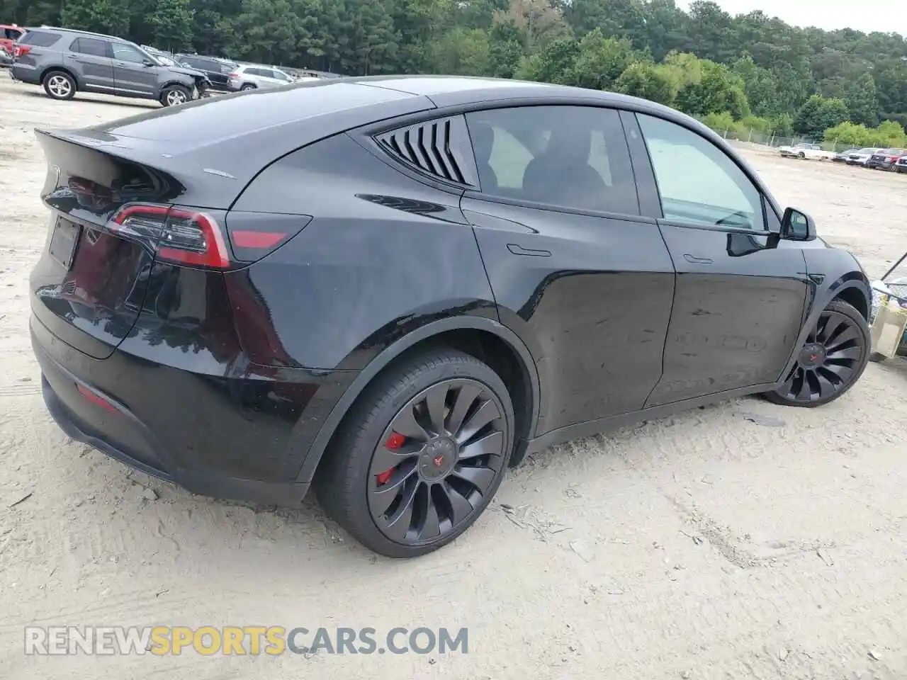 3 Photograph of a damaged car 7SAYGDEF4NF310117 TESLA MODEL Y 2022