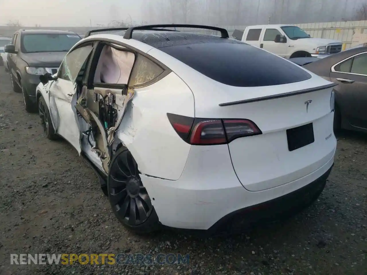 3 Photograph of a damaged car 7SAYGDEF4NF324342 TESLA MODEL Y 2022