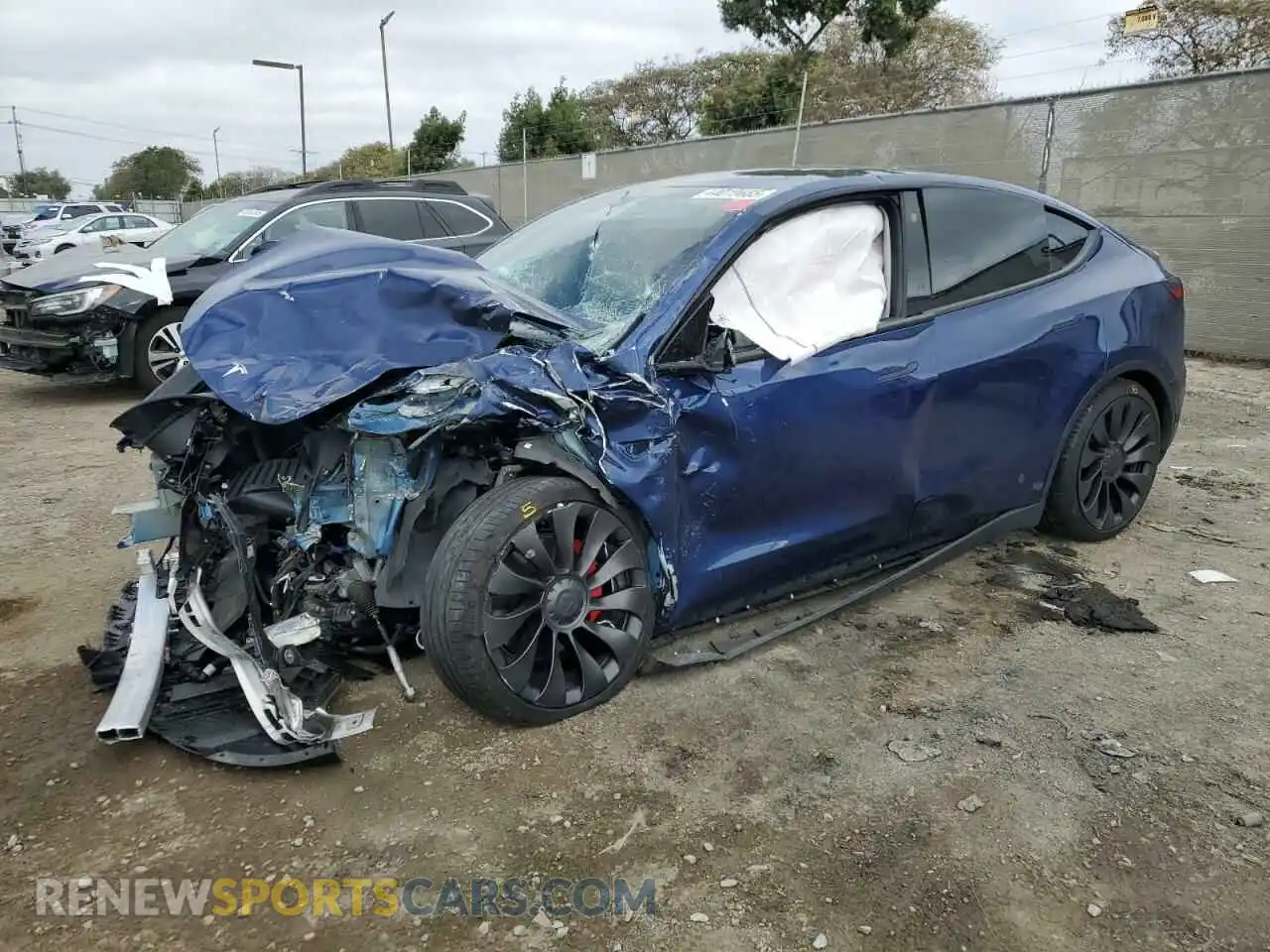 1 Photograph of a damaged car 7SAYGDEF4NF394472 TESLA MODEL Y 2022