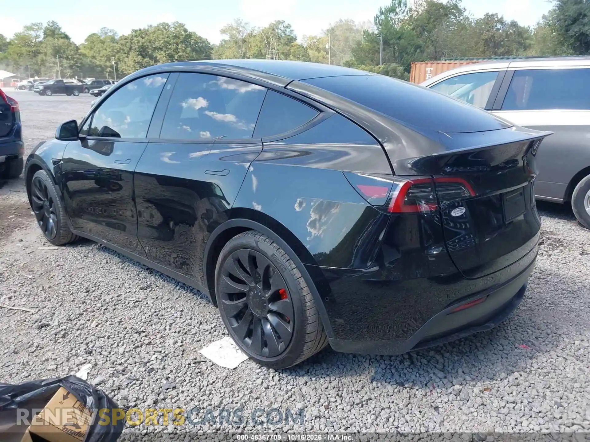 3 Photograph of a damaged car 7SAYGDEF4NF450040 TESLA MODEL Y 2022