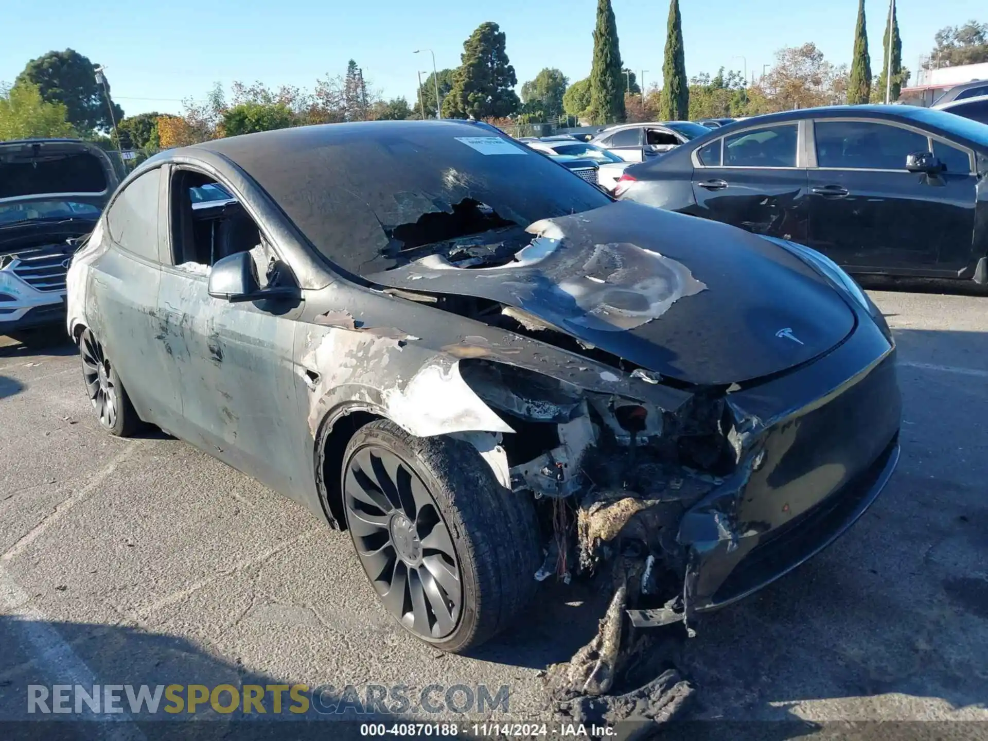 1 fotografías del automóvil dañado 7SAYGDEF4NF460647 TESLA MODEL Y 2022