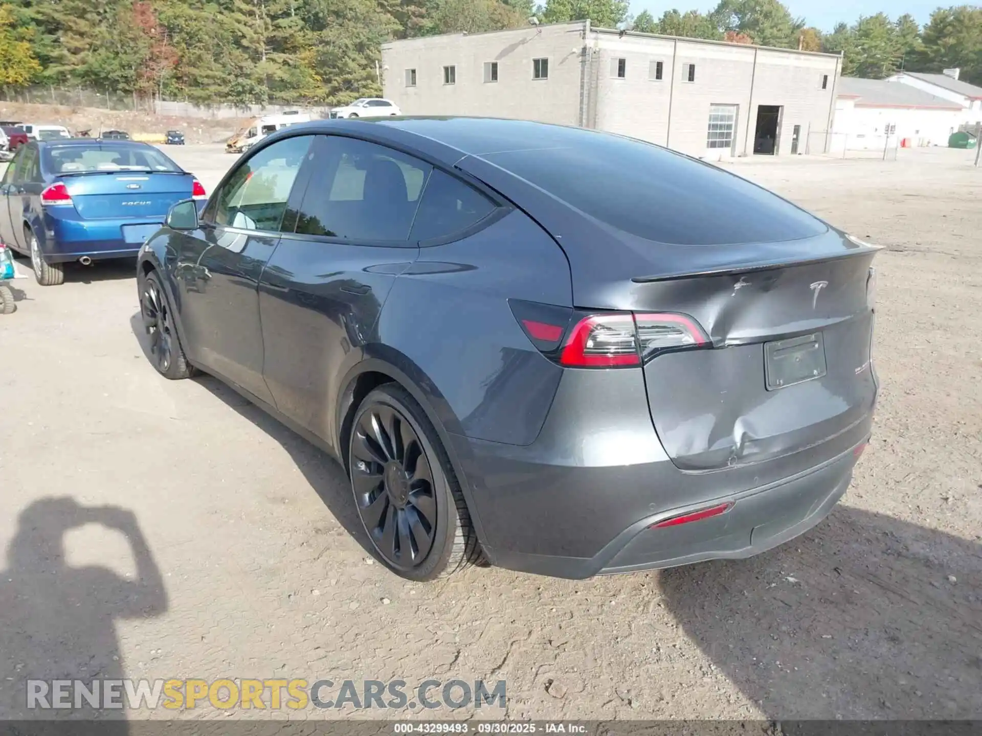 3 Photograph of a damaged car 7SAYGDEF4NF461944 TESLA MODEL Y 2022