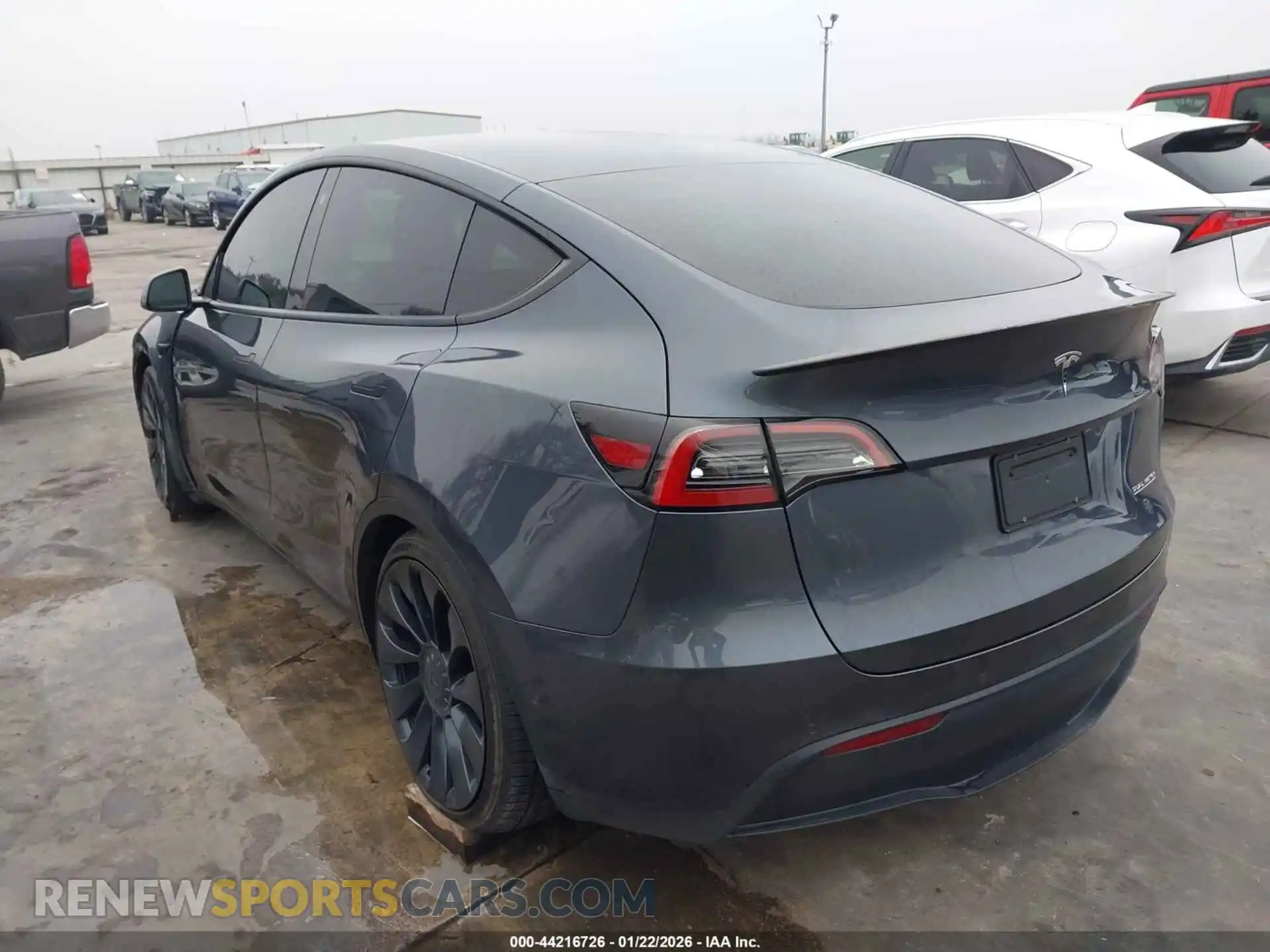 3 Photograph of a damaged car 7SAYGDEF4NF468294 TESLA MODEL Y 2022