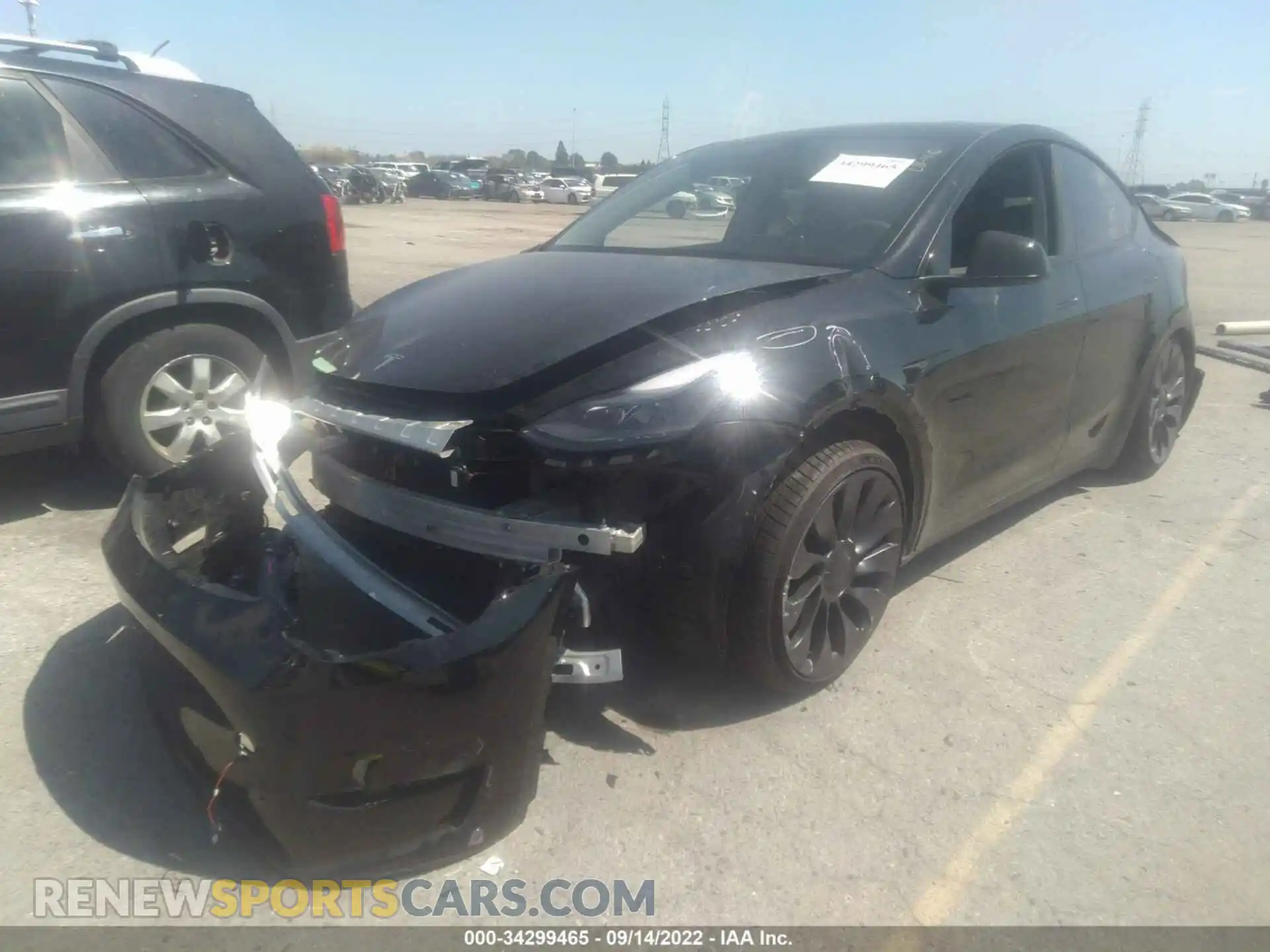 2 Photograph of a damaged car 7SAYGDEF4NF485189 TESLA MODEL Y 2022