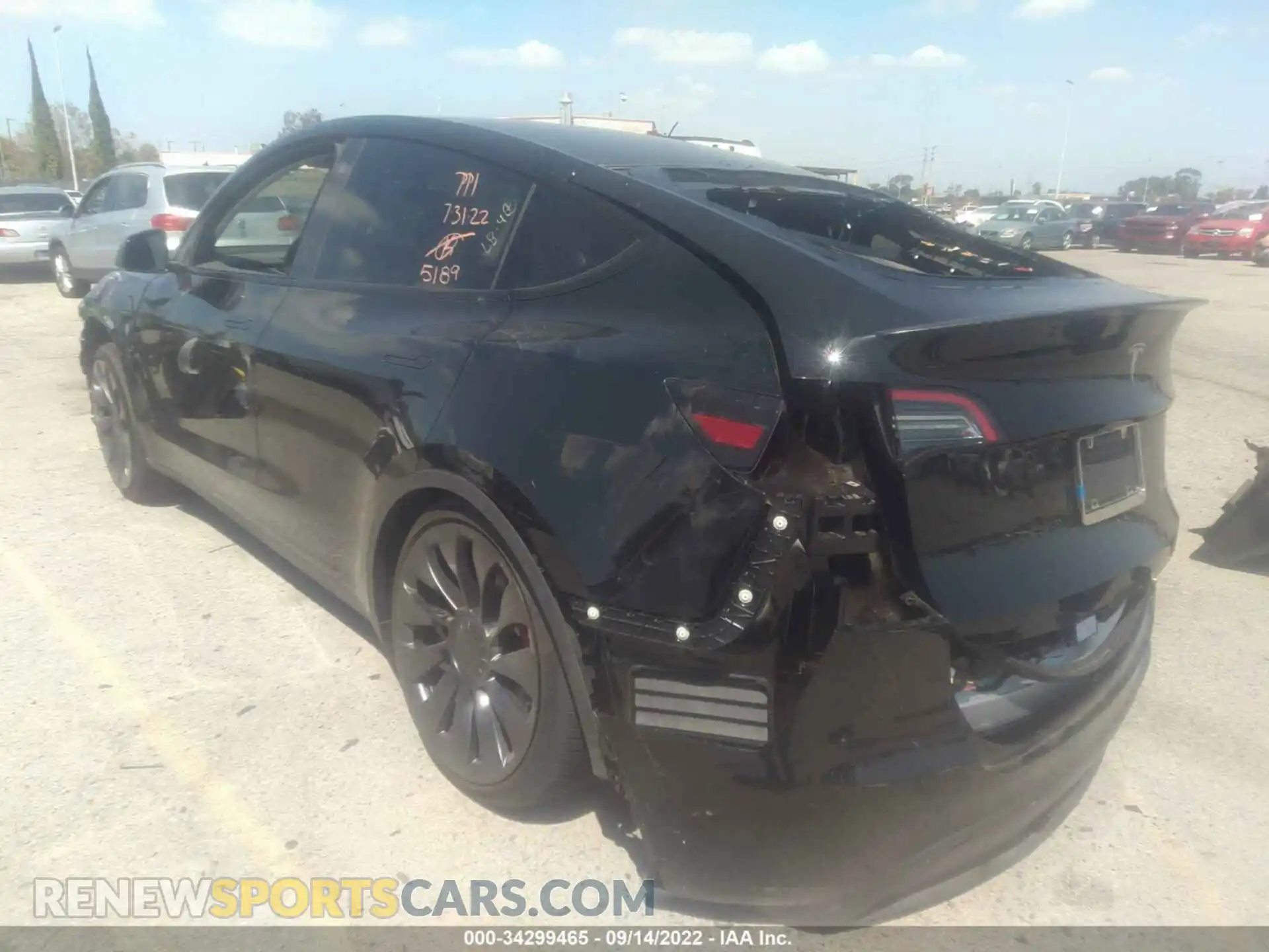 3 Photograph of a damaged car 7SAYGDEF4NF485189 TESLA MODEL Y 2022