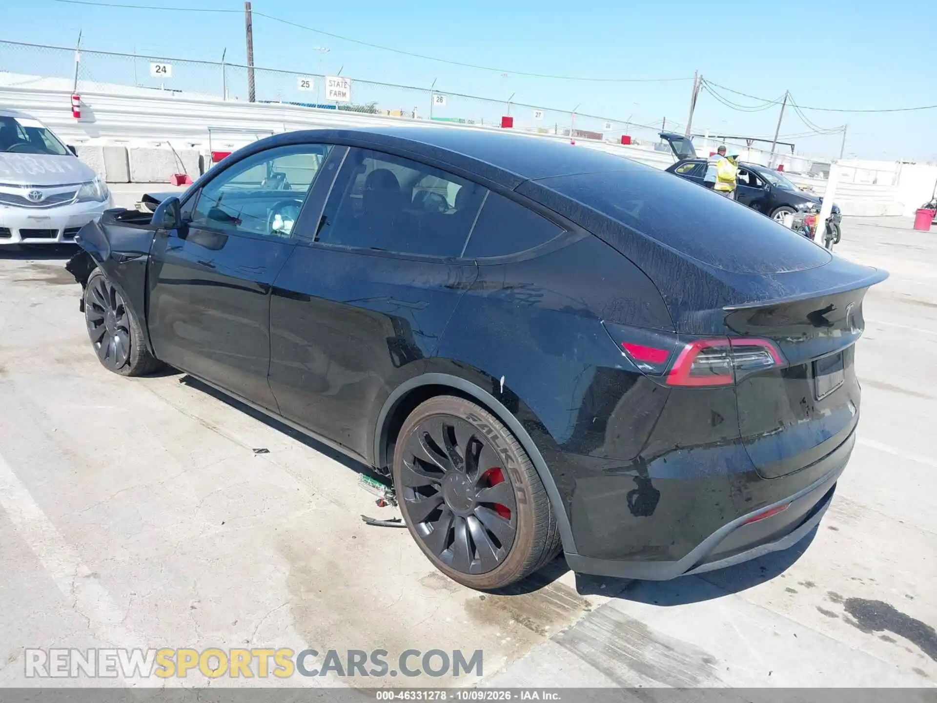 3 fotografías del automóvil dañado 7SAYGDEF4NF495298 TESLA MODEL Y 2022