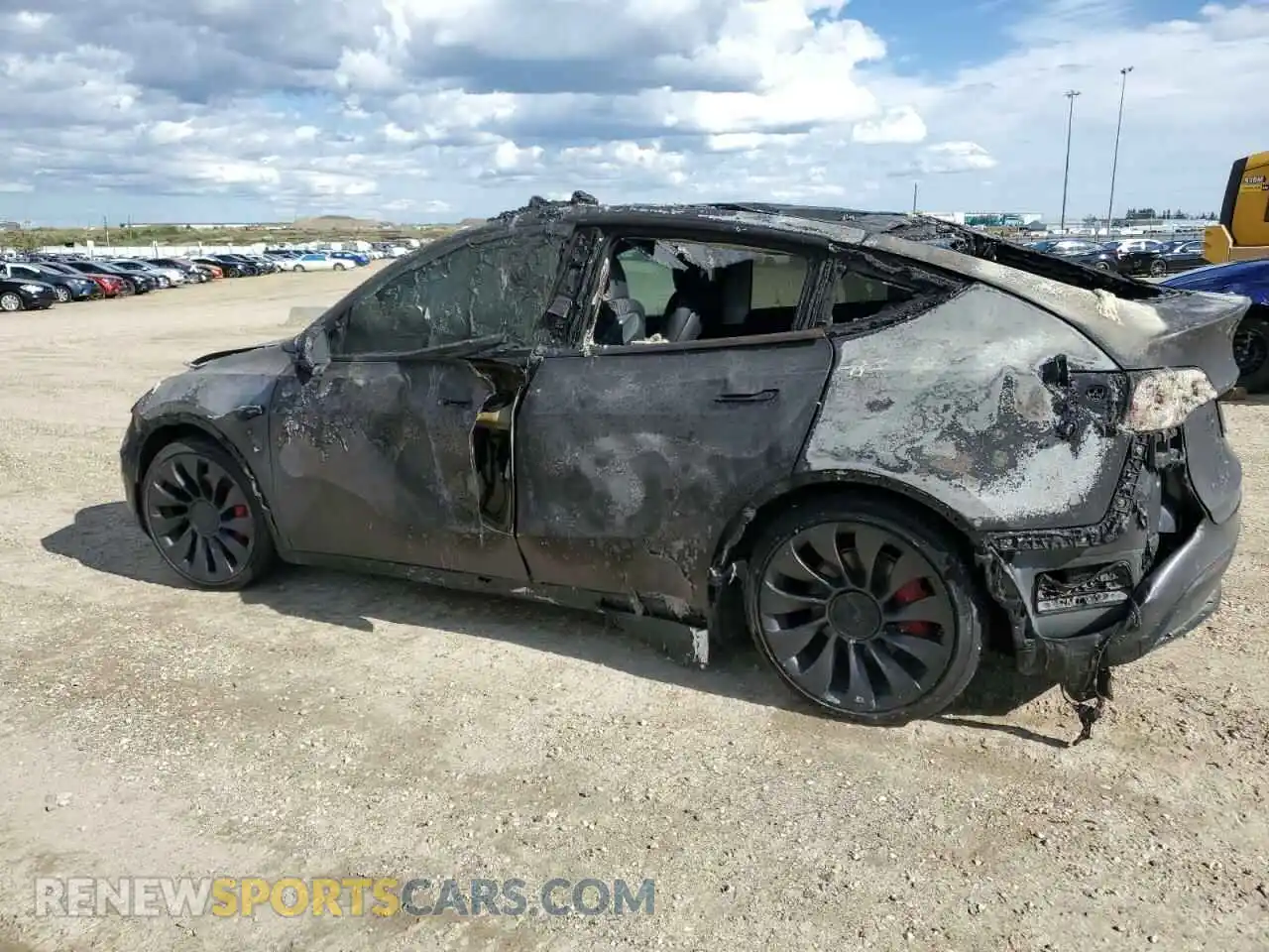 2 Photograph of a damaged car 7SAYGDEF4NF502007 TESLA MODEL Y 2022