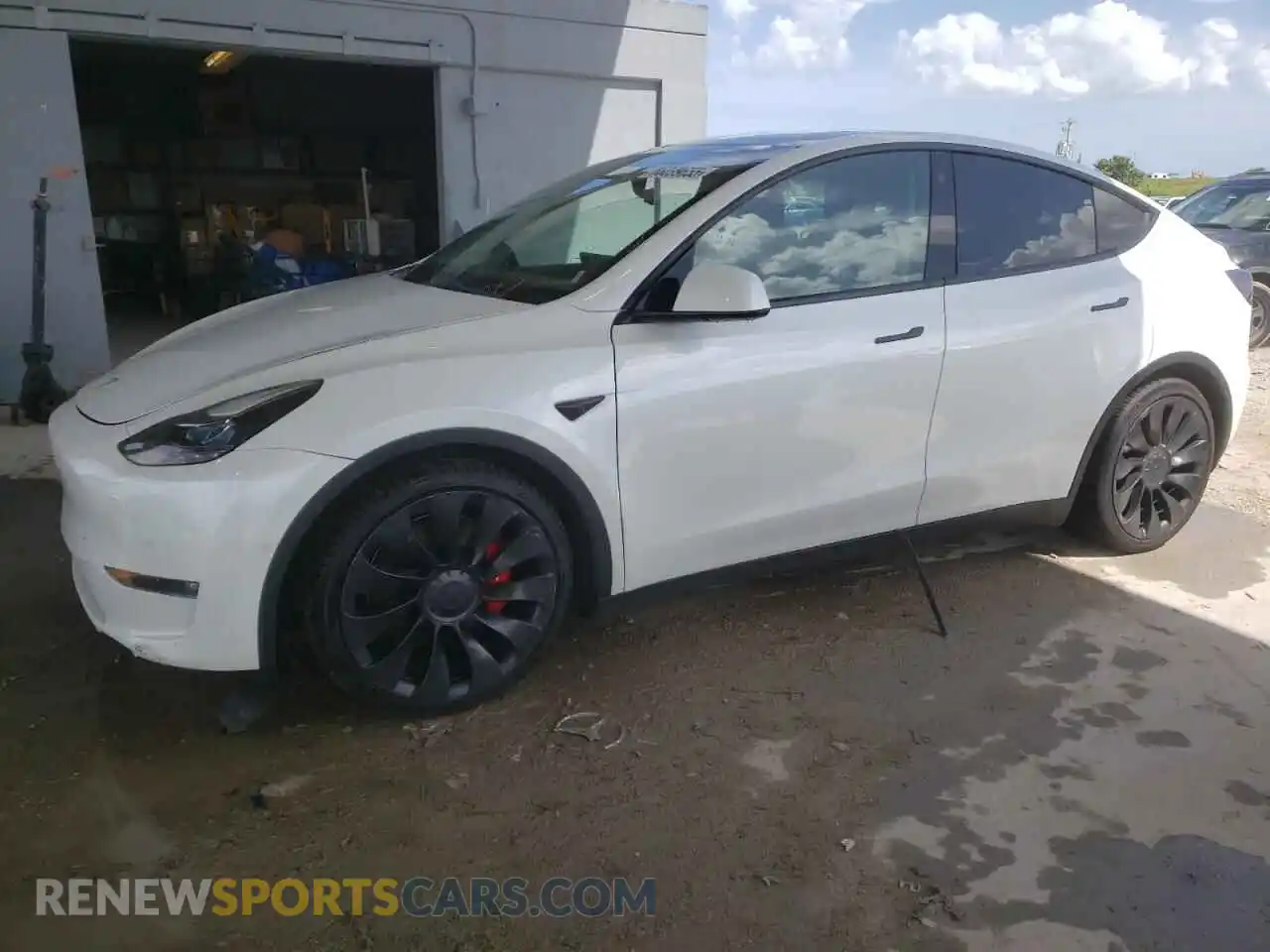 1 Photograph of a damaged car 7SAYGDEF5NF378670 TESLA MODEL Y 2022