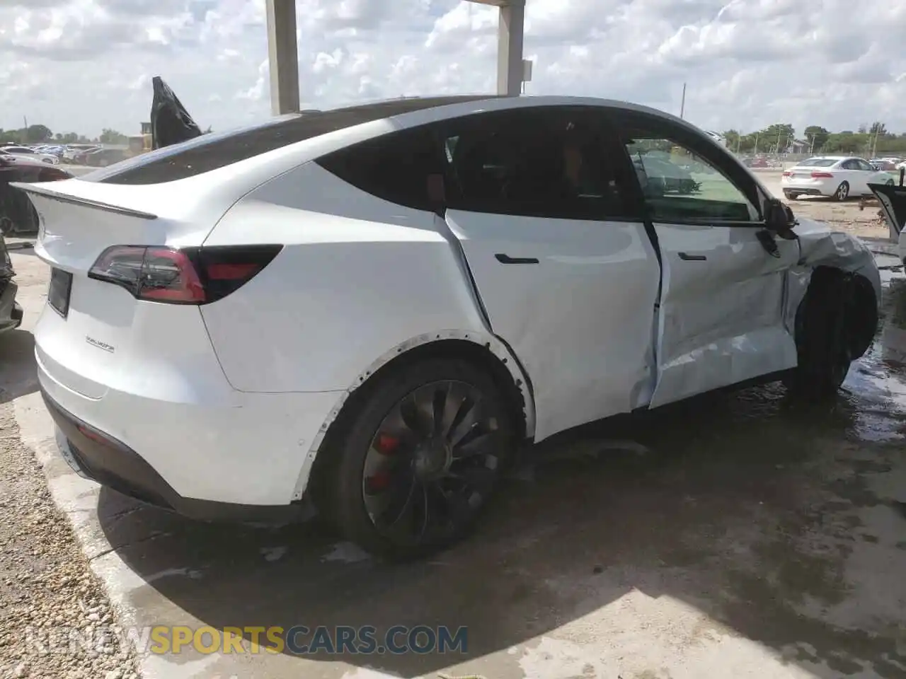 3 Photograph of a damaged car 7SAYGDEF5NF378670 TESLA MODEL Y 2022
