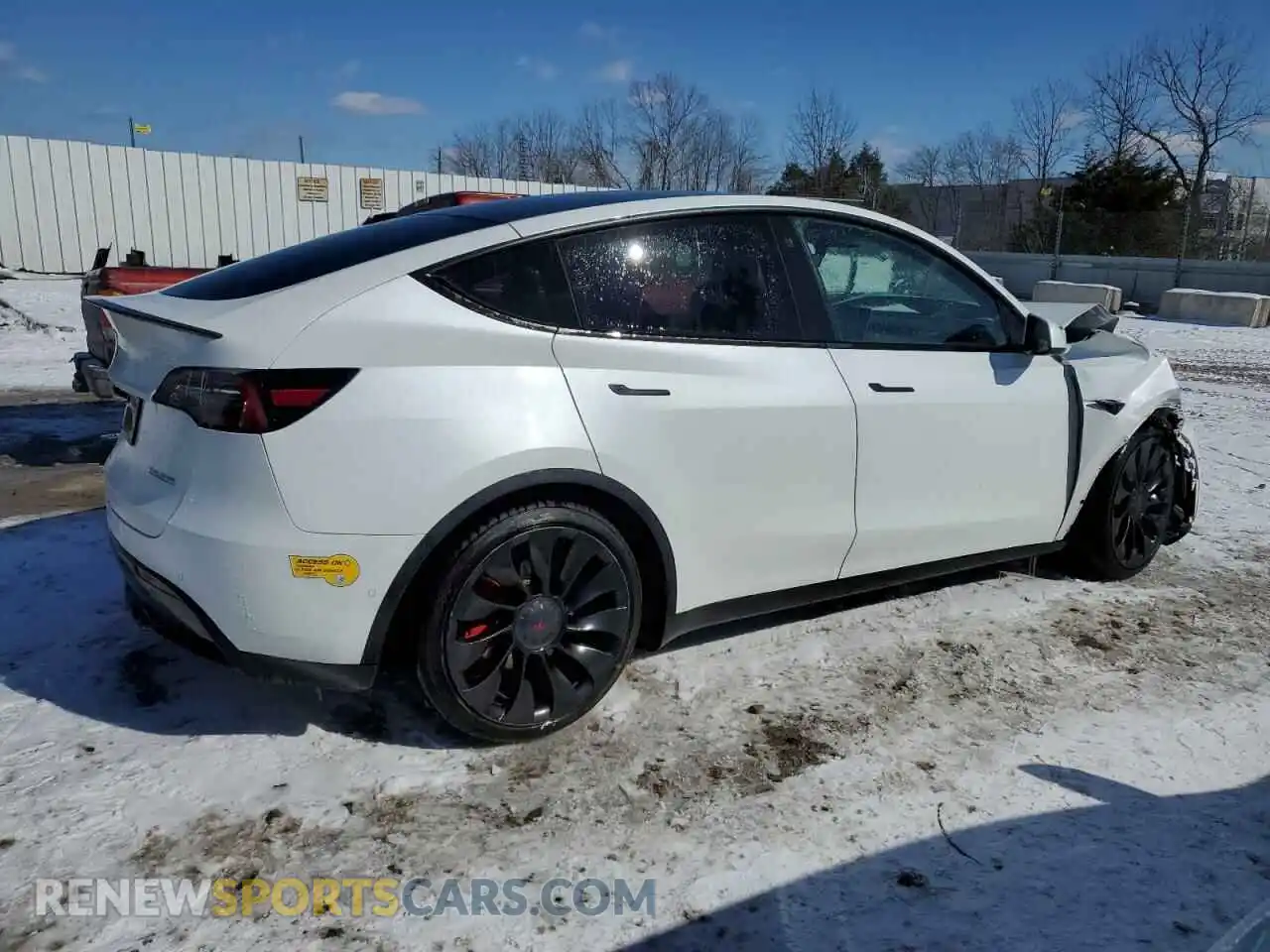 3 Photograph of a damaged car 7SAYGDEF5NF406452 TESLA MODEL Y 2022