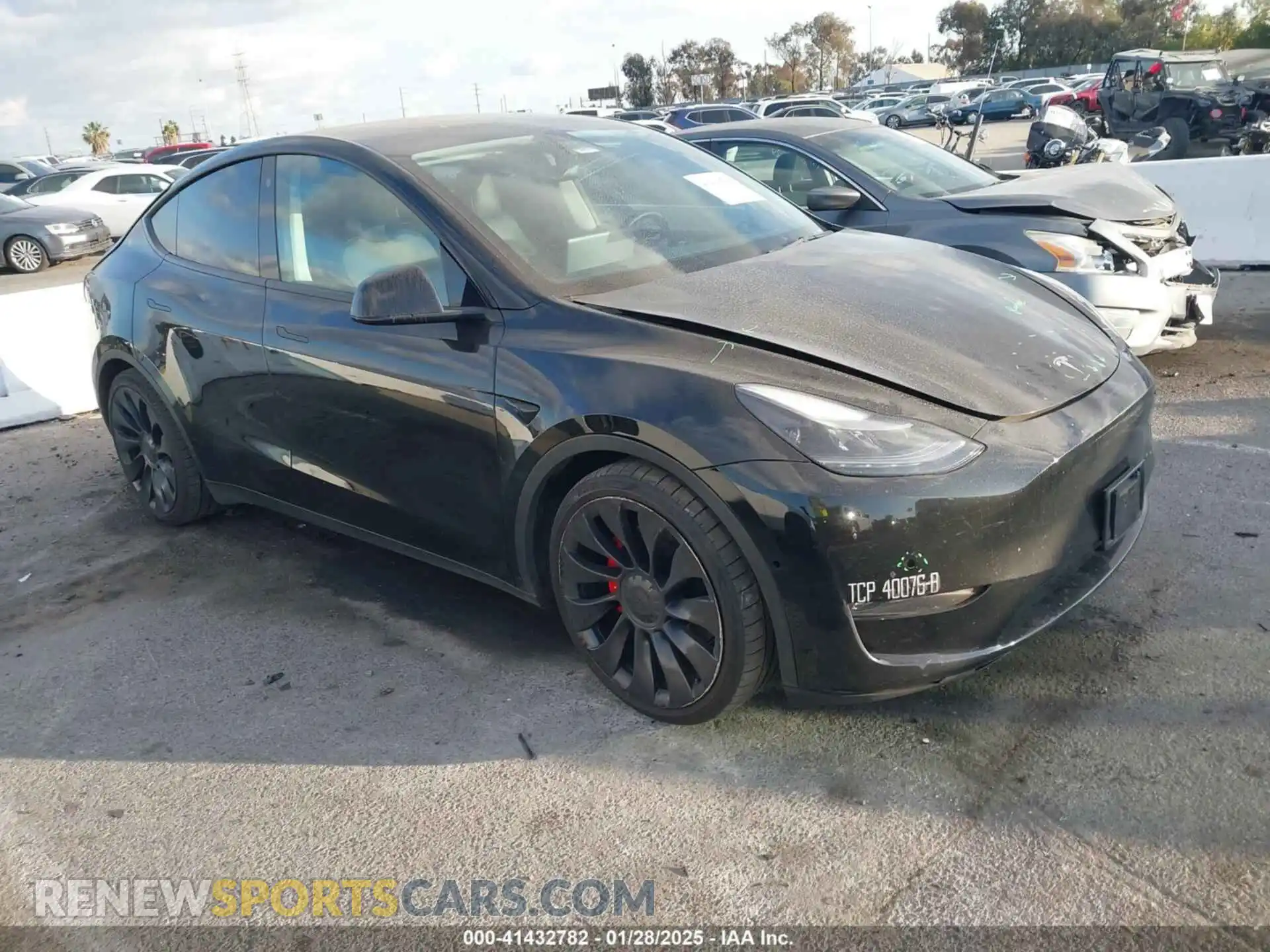 1 Photograph of a damaged car 7SAYGDEF5NF407763 TESLA MODEL Y 2022