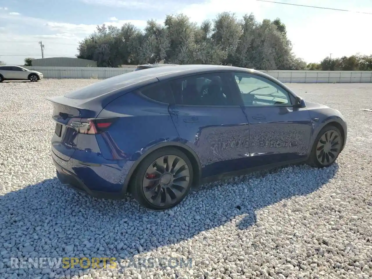 3 fotografías del automóvil dañado 7SAYGDEF5NF452394 TESLA MODEL Y 2022