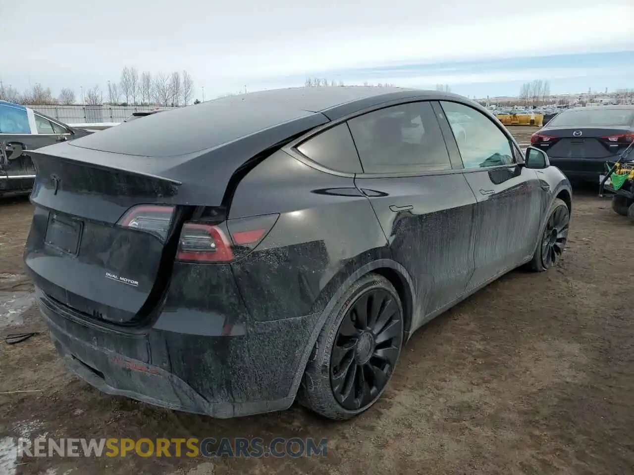 3 Photograph of a damaged car 7SAYGDEF5NF512464 TESLA MODEL Y 2022
