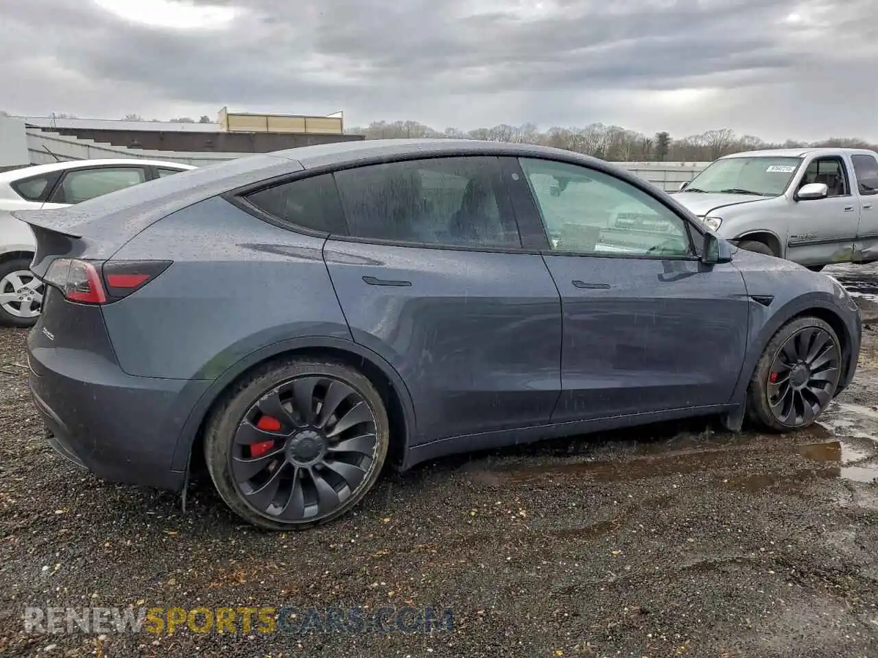 3 Photograph of a damaged car 7SAYGDEF5NF538739 TESLA MODEL Y 2022