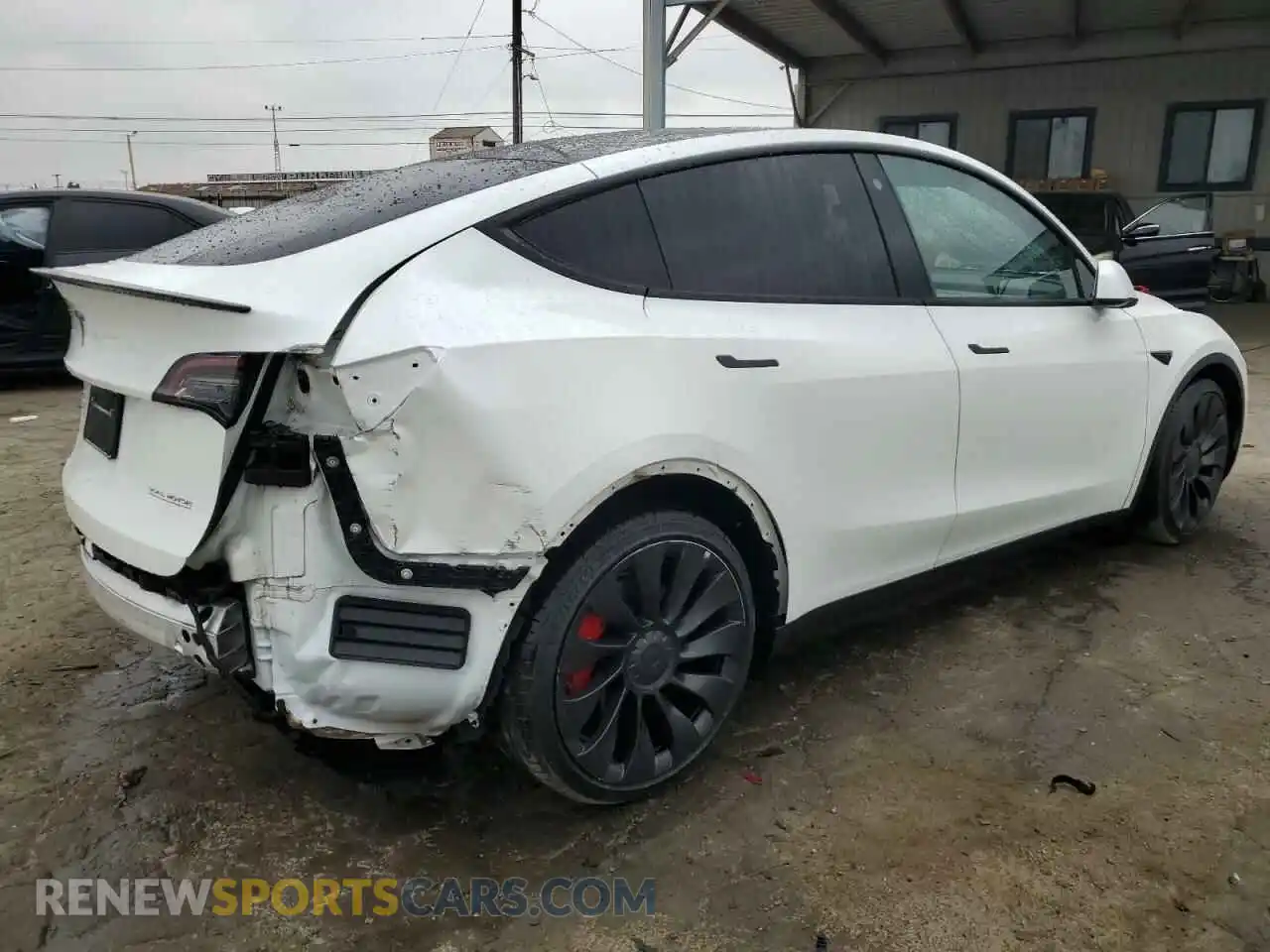 3 Photograph of a damaged car 7SAYGDEF6NF324360 TESLA MODEL Y 2022