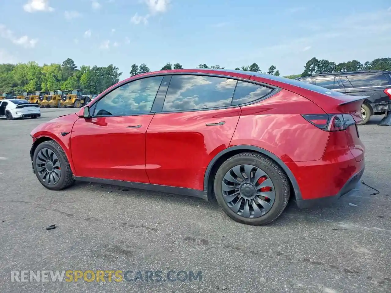 2 Photograph of a damaged car 7SAYGDEF6NF393842 TESLA MODEL Y 2022