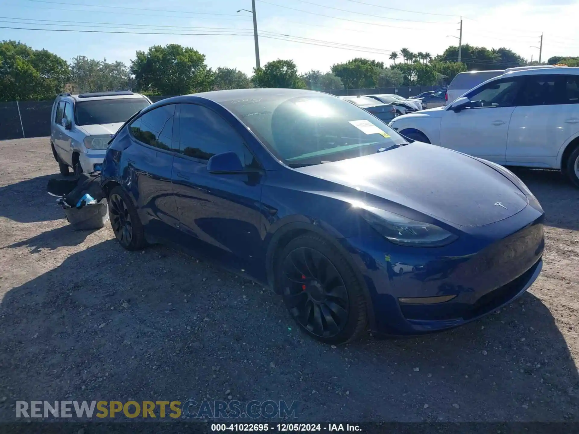 1 Photograph of a damaged car 7SAYGDEF6NF438259 TESLA MODEL Y 2022