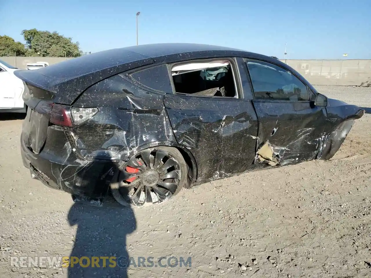 3 fotografías del automóvil dañado 7SAYGDEF6NF448791 TESLA MODEL Y 2022