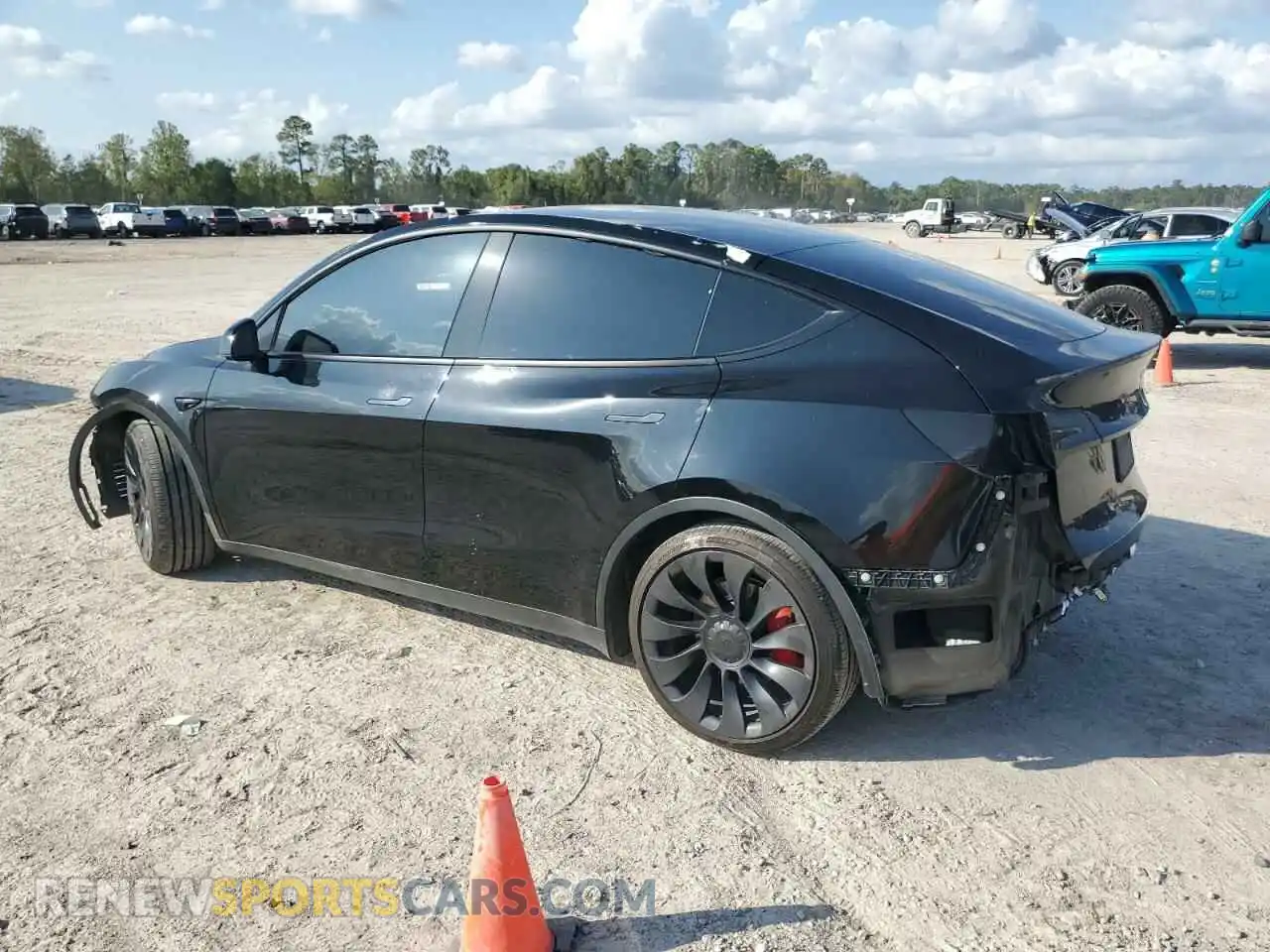2 Photograph of a damaged car 7SAYGDEF6NF465820 TESLA MODEL Y 2022