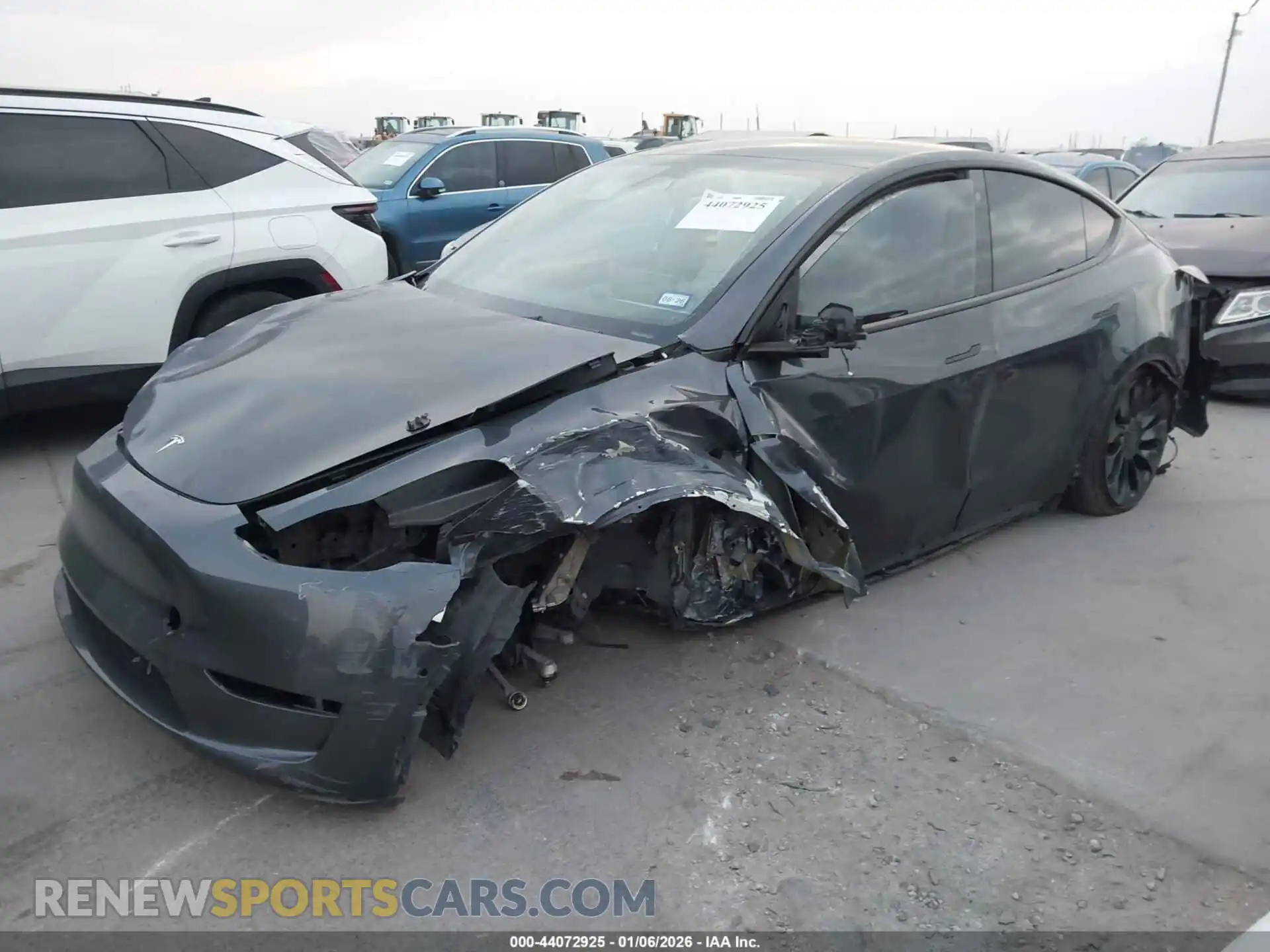 2 Photograph of a damaged car 7SAYGDEF6NF513560 TESLA MODEL Y 2022