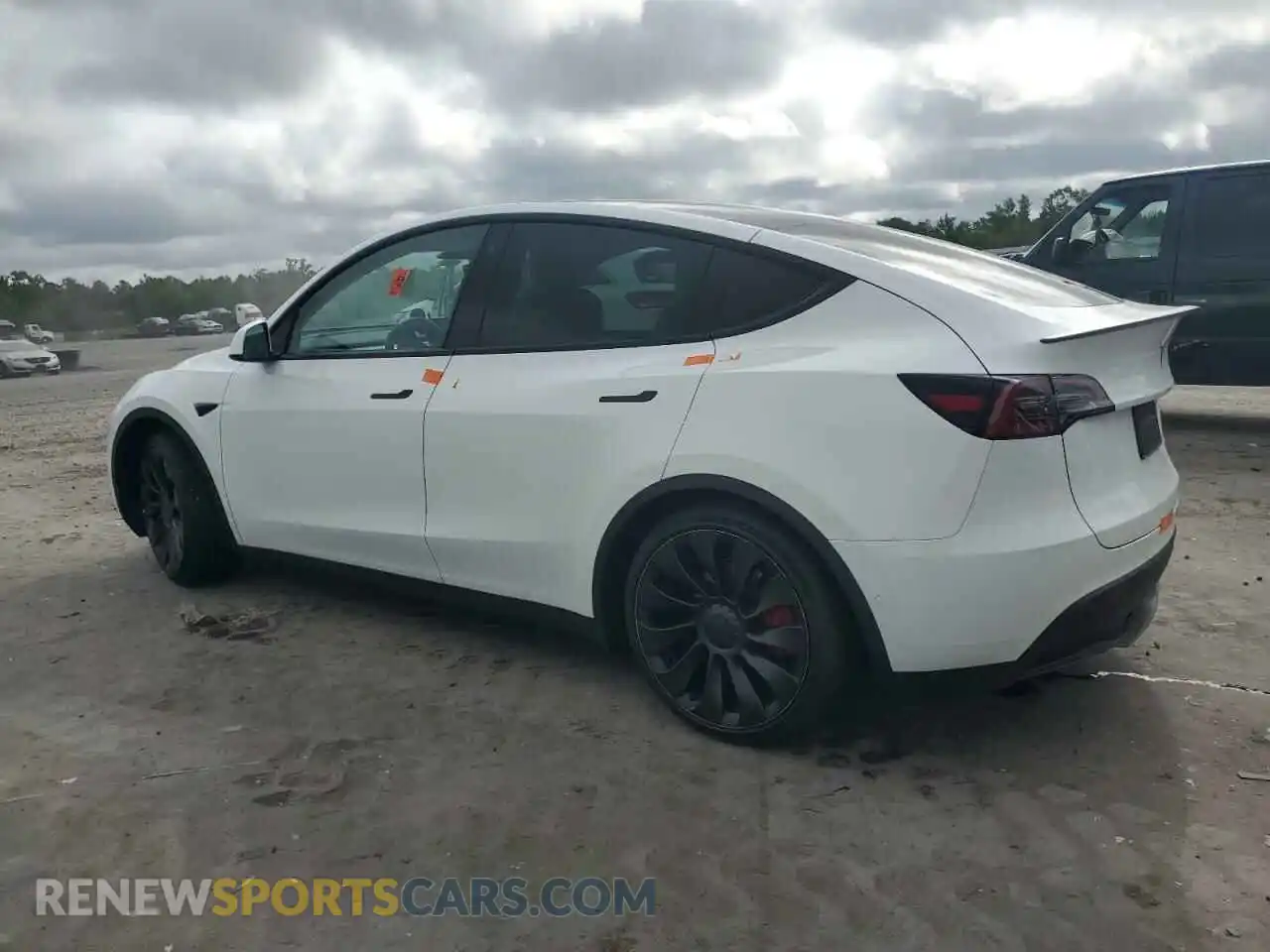 2 Photograph of a damaged car 7SAYGDEF6NF544193 TESLA MODEL Y 2022