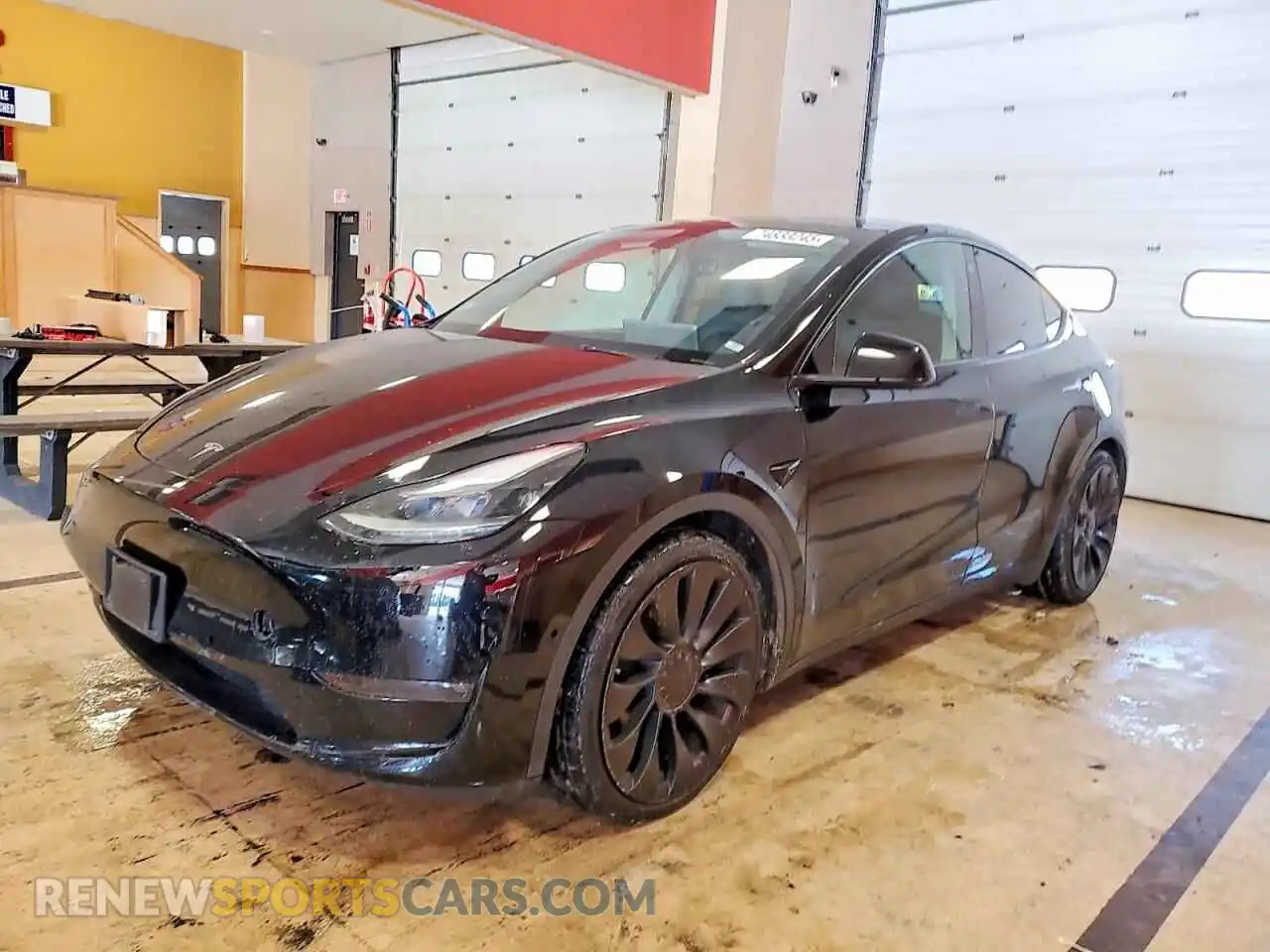 1 Photograph of a damaged car 7SAYGDEF6NF547093 TESLA MODEL Y 2022