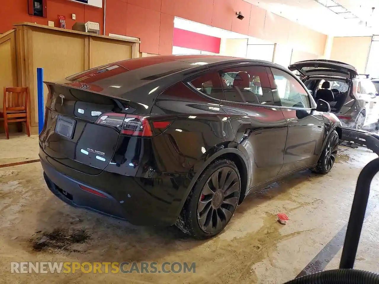 3 Photograph of a damaged car 7SAYGDEF6NF547093 TESLA MODEL Y 2022