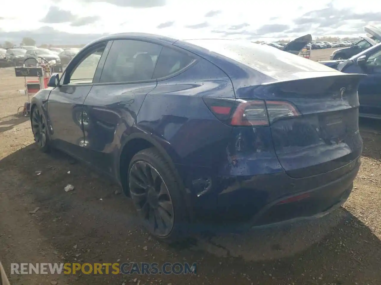 2 Photograph of a damaged car 7SAYGDEF6NF554061 TESLA MODEL Y 2022