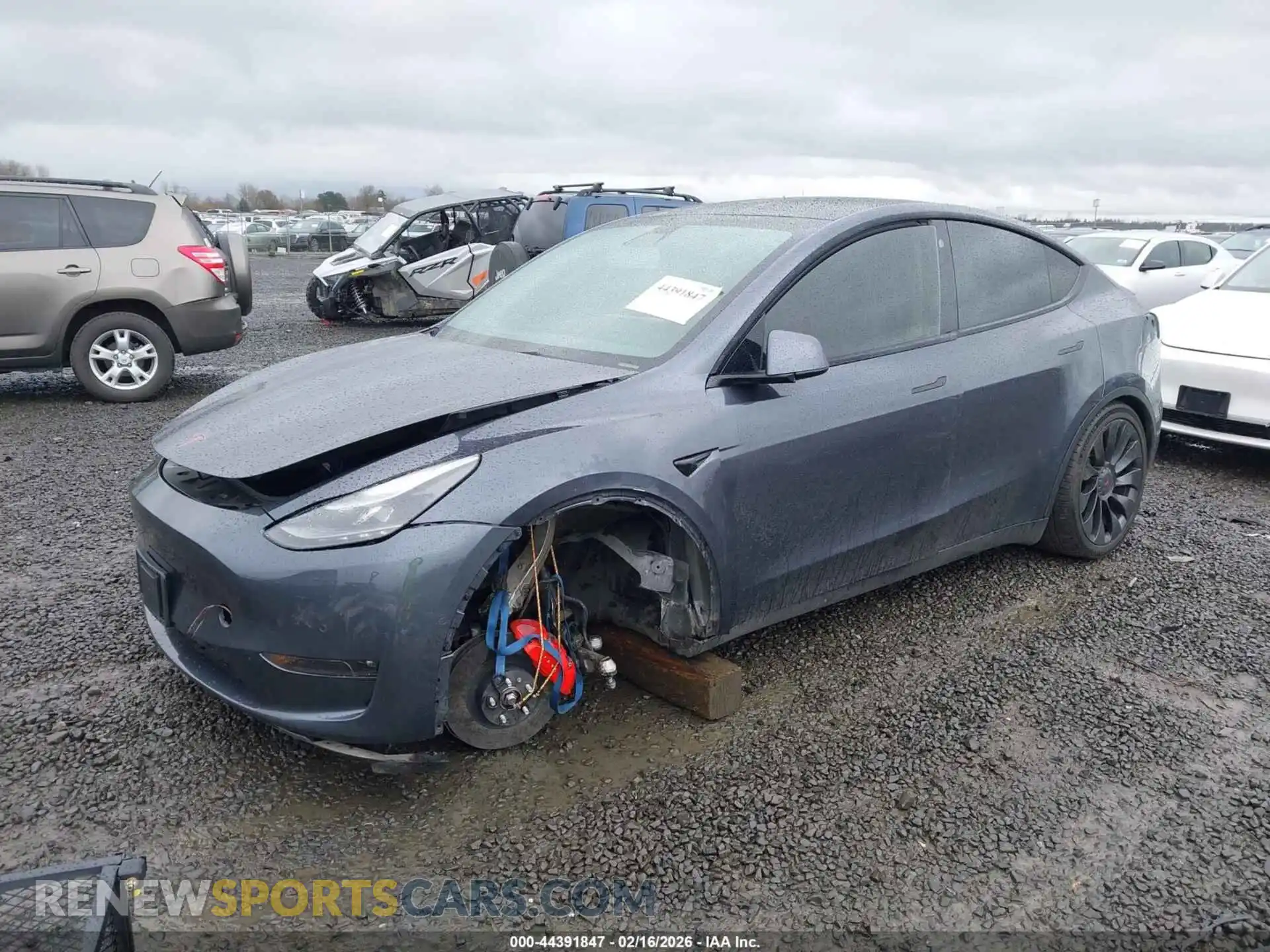 2 Photograph of a damaged car 7SAYGDEF7NF374104 TESLA MODEL Y 2022