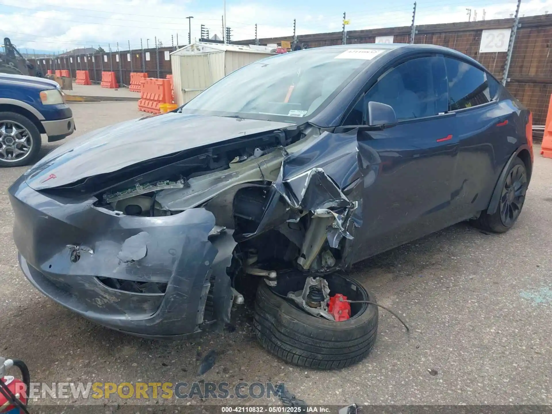 2 Фотография поврежденного автомобиля 7SAYGDEF7NF405769 TESLA MODEL Y 2022