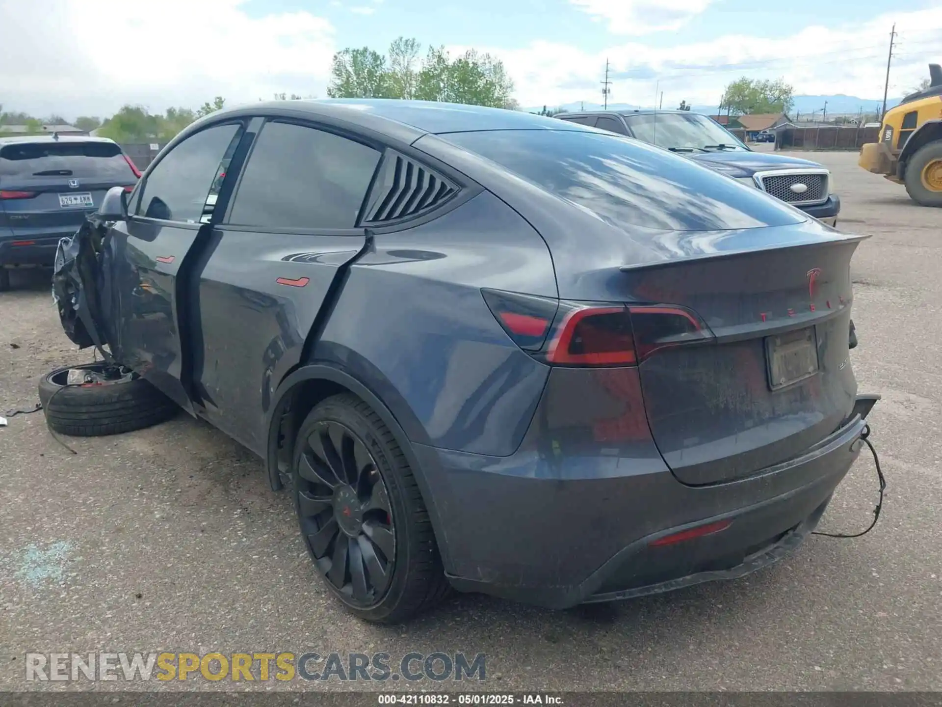 3 Фотография поврежденного автомобиля 7SAYGDEF7NF405769 TESLA MODEL Y 2022