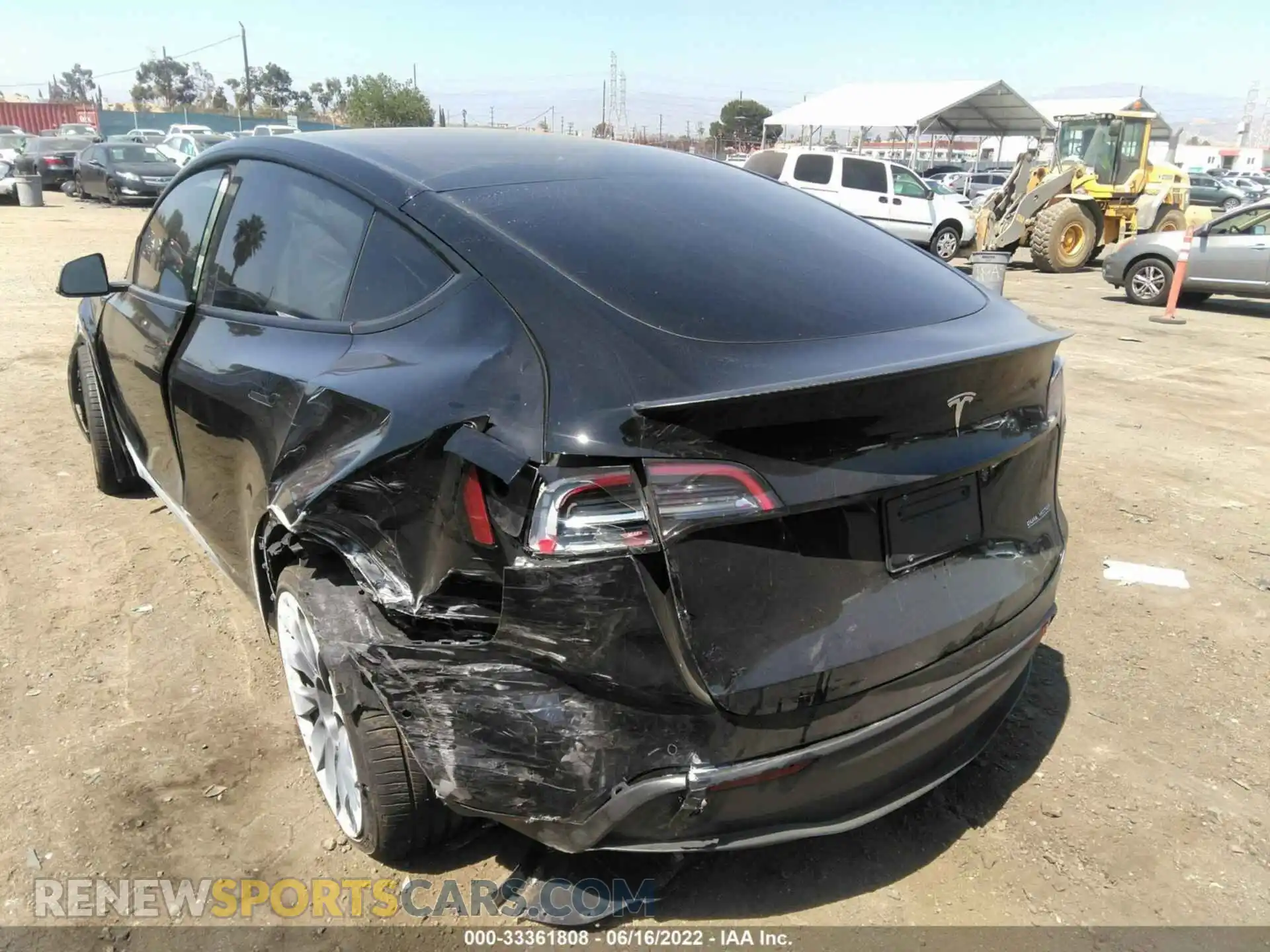 3 Photograph of a damaged car 7SAYGDEF7NF414634 TESLA MODEL Y 2022